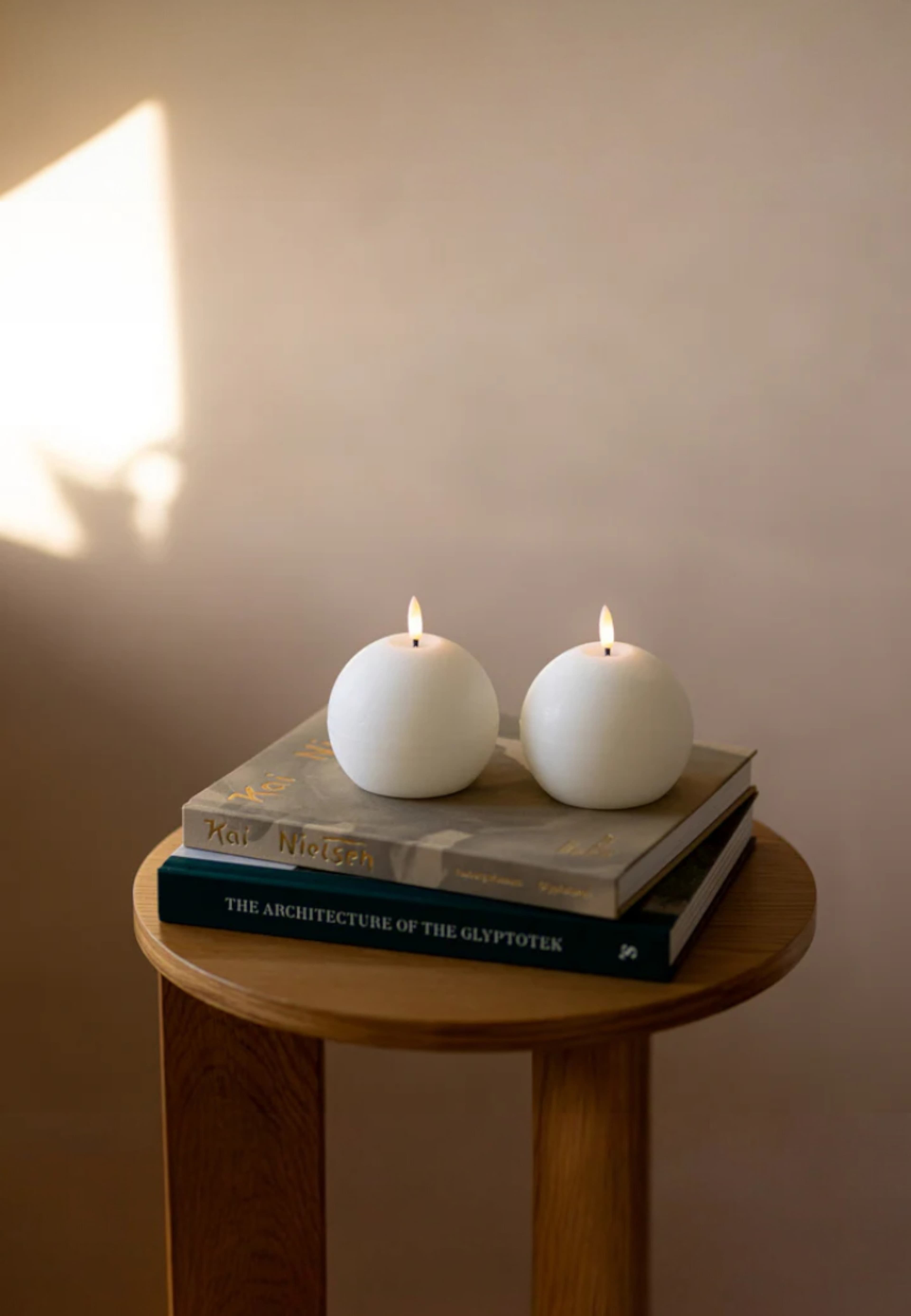 Luna Led-kulljus. 2 St., från Led Nordic, i färgen vit. Klicka för att öppna bilden i stort format