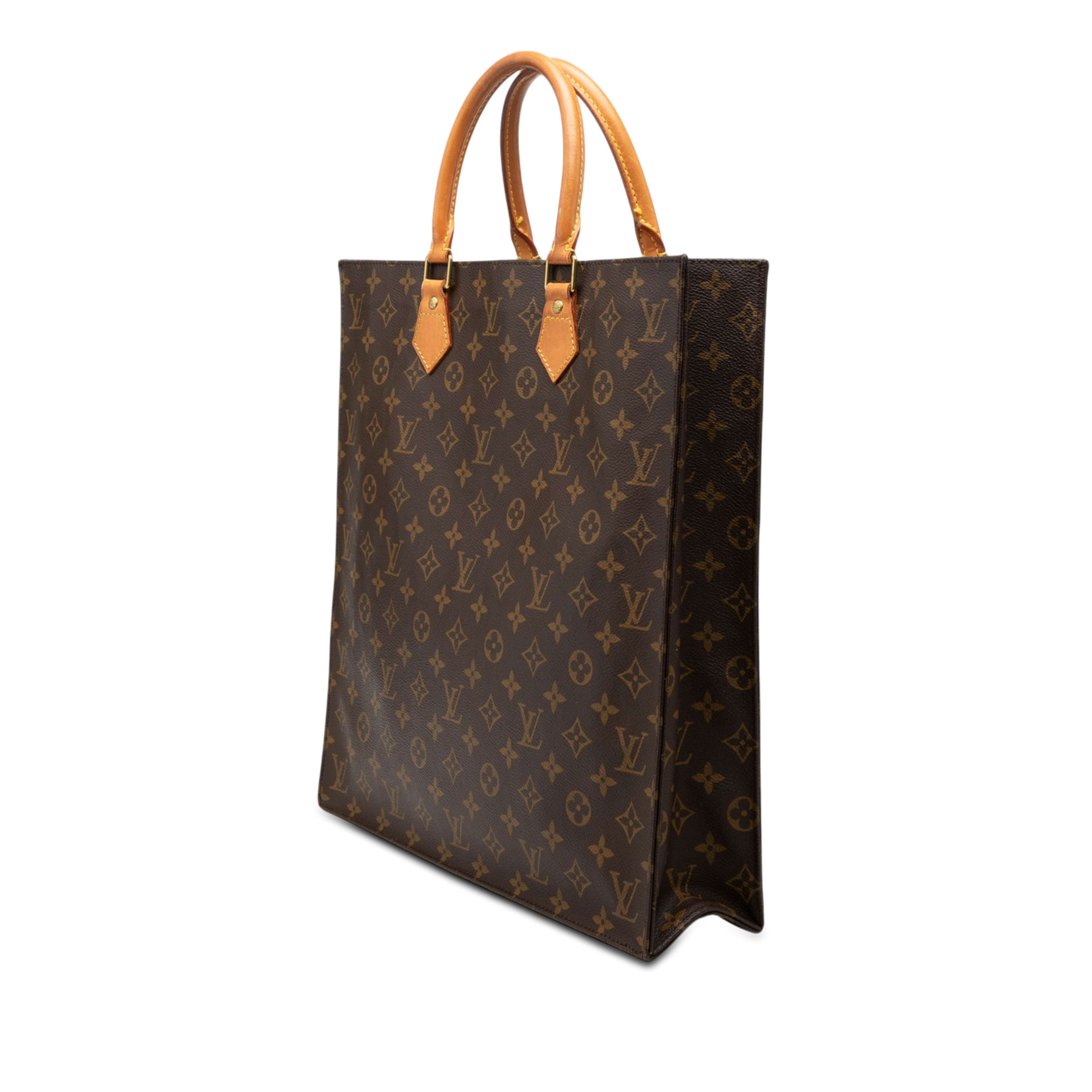 Louis Vuitton Monogram Sac Plat, från Luxclusif, i färgen brun. Klicka för att öppna bilden i stort format
