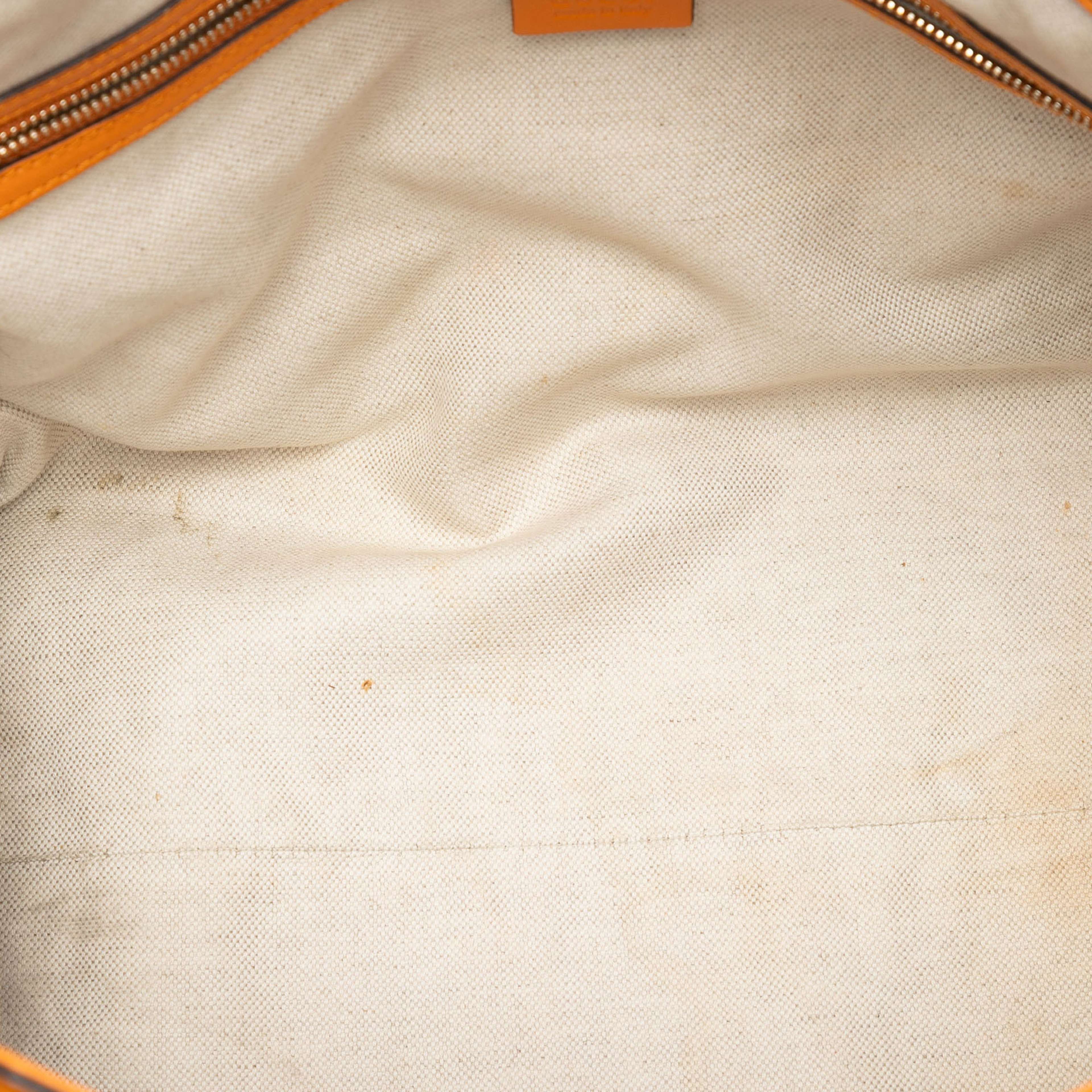 Gucci Microguccissima Nice Tote, från Luxclusif, i färgen orange. Klicka för att öppna bilden i stort format