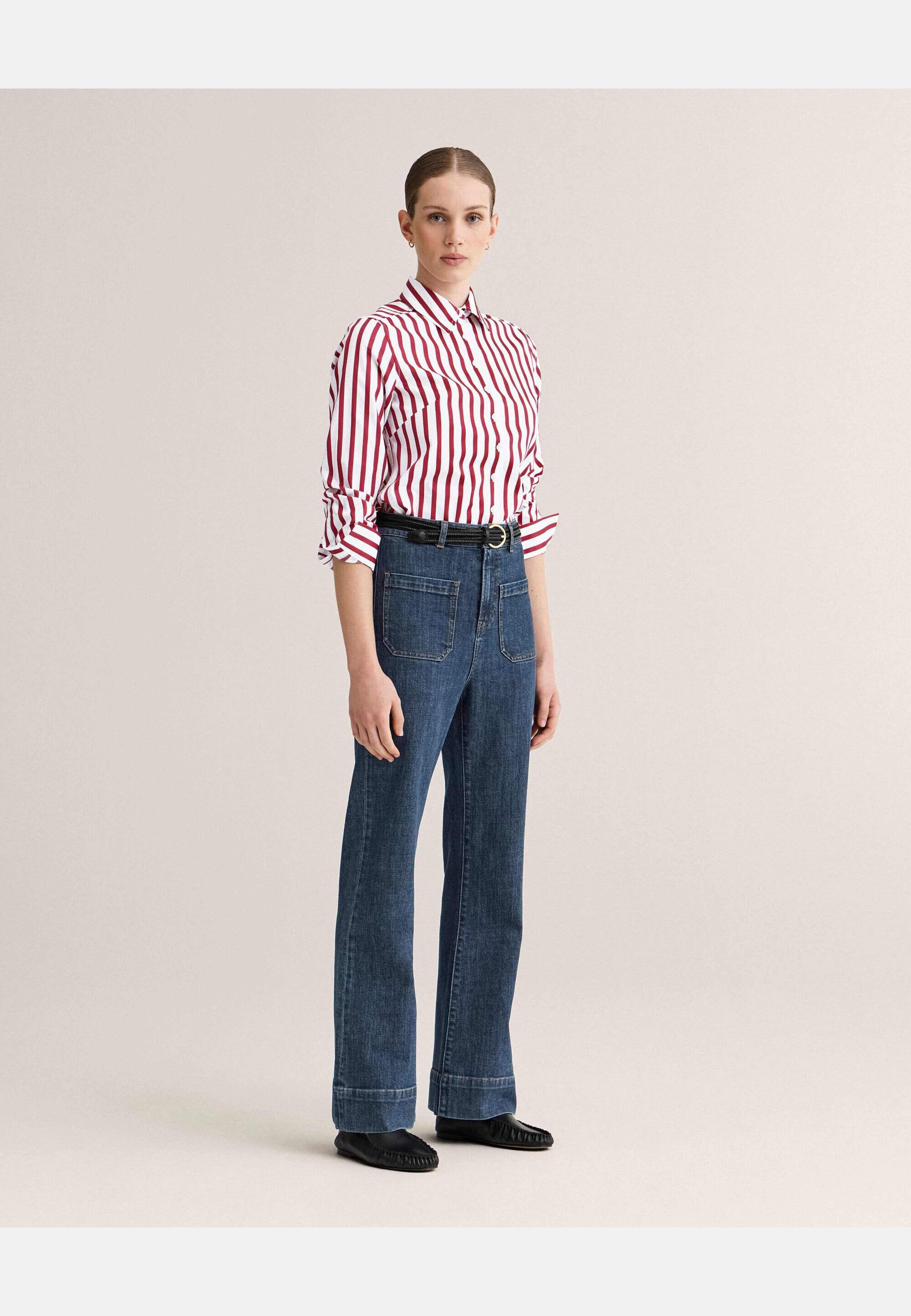Carmela Denim, från Newhouse, i färgen mörkblå. Klicka för att öppna bilden i stort format