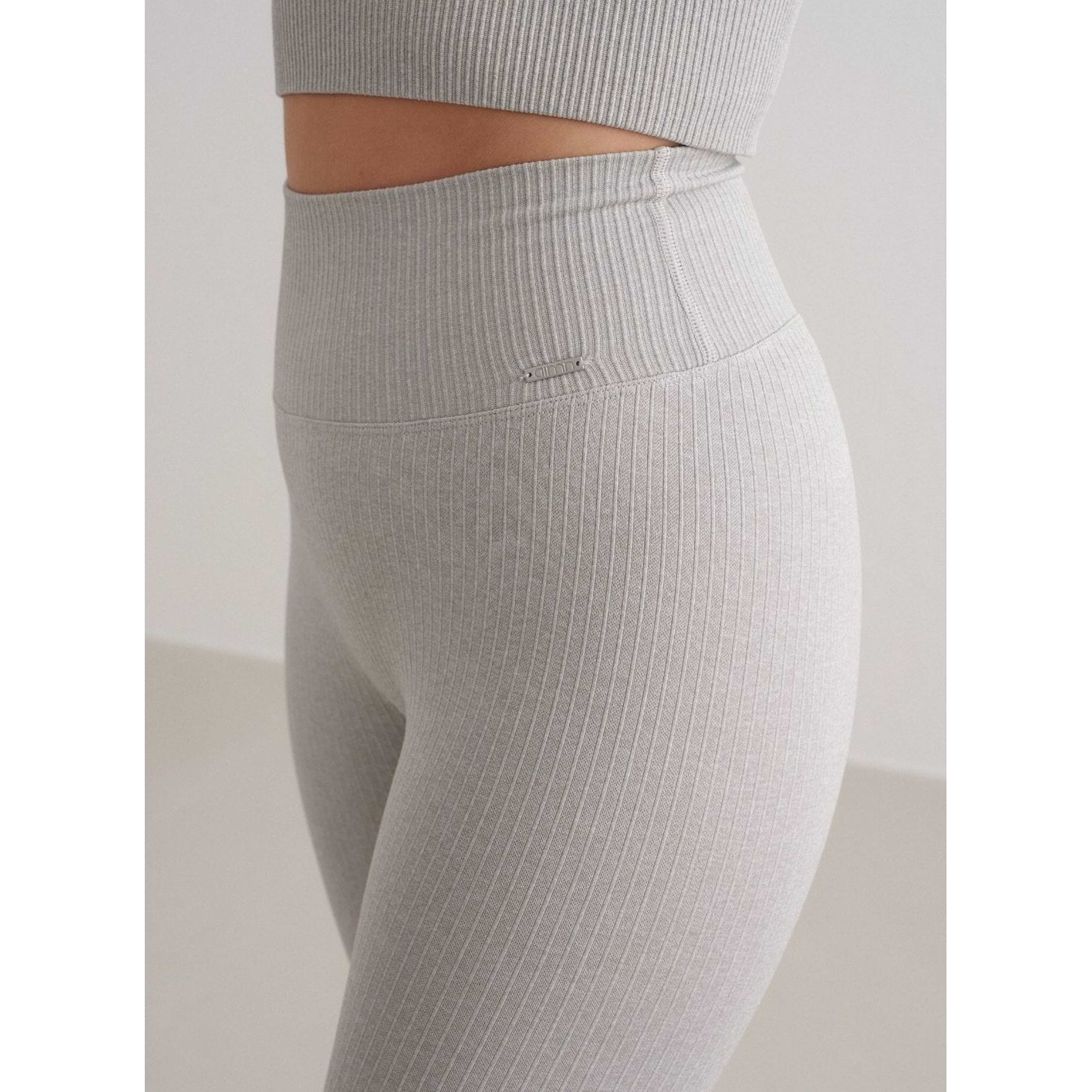 Ribbed Seamless Tights
