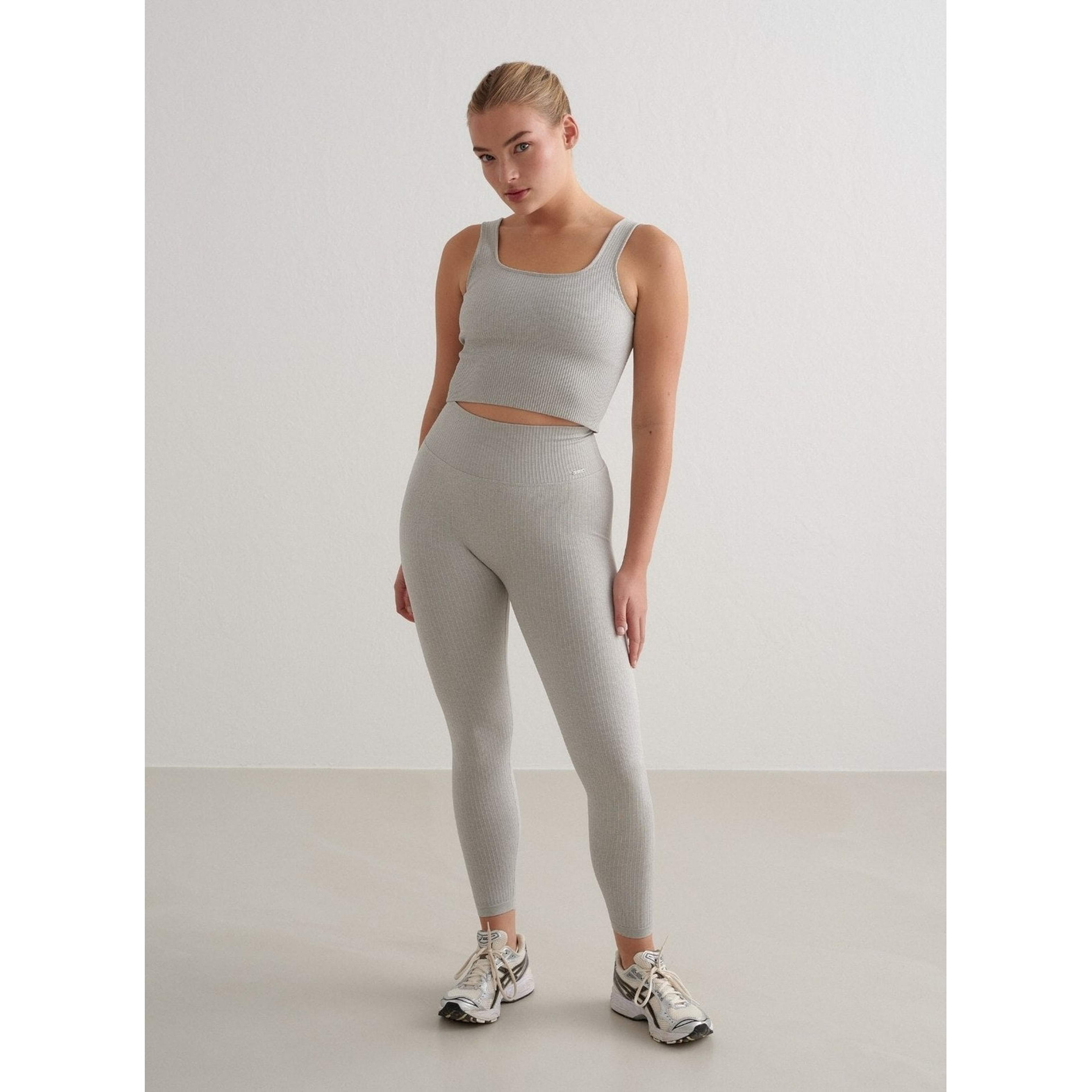 Ribbed Seamless Tights