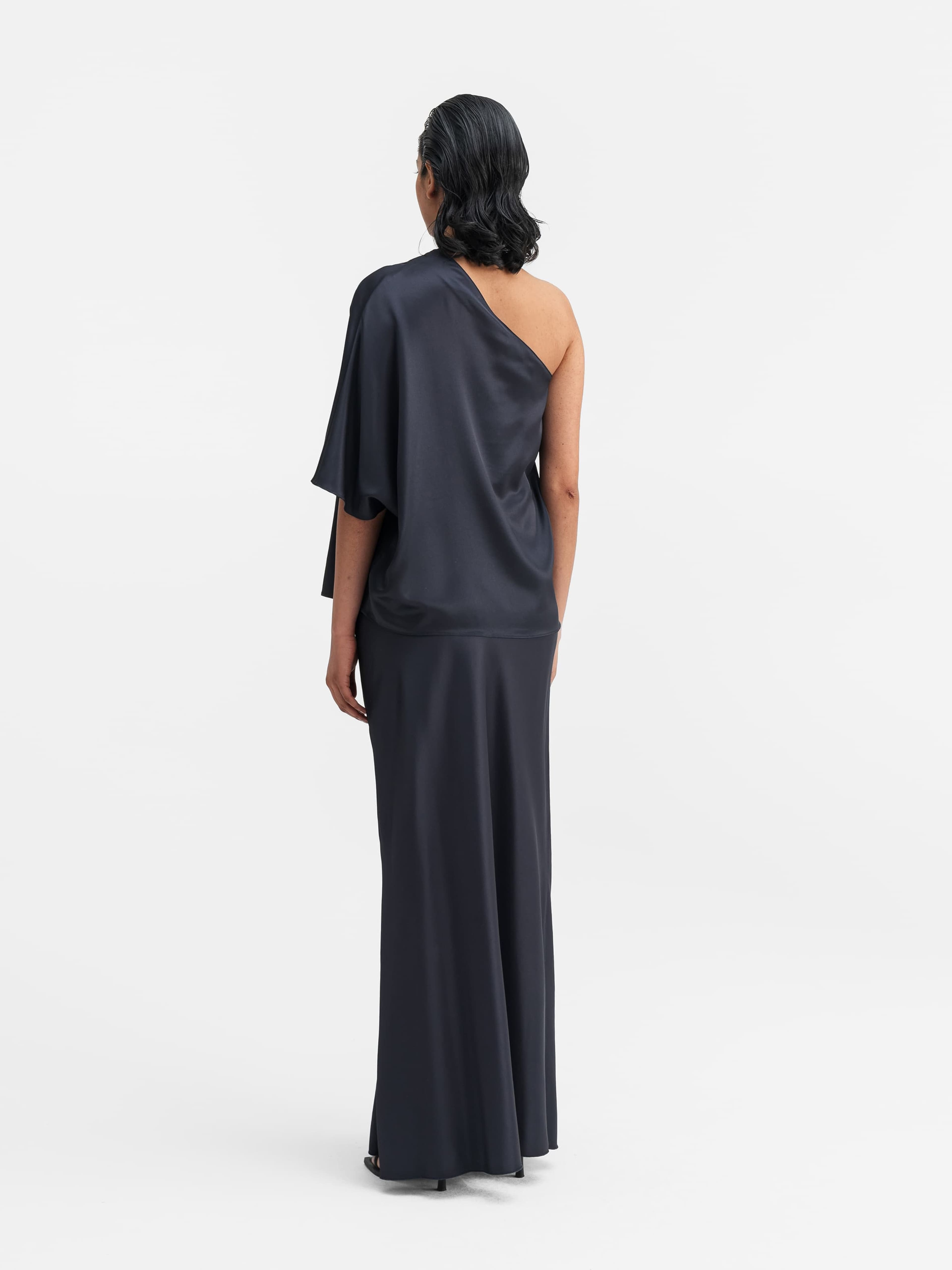 Hana Long Logo Satin Skirt