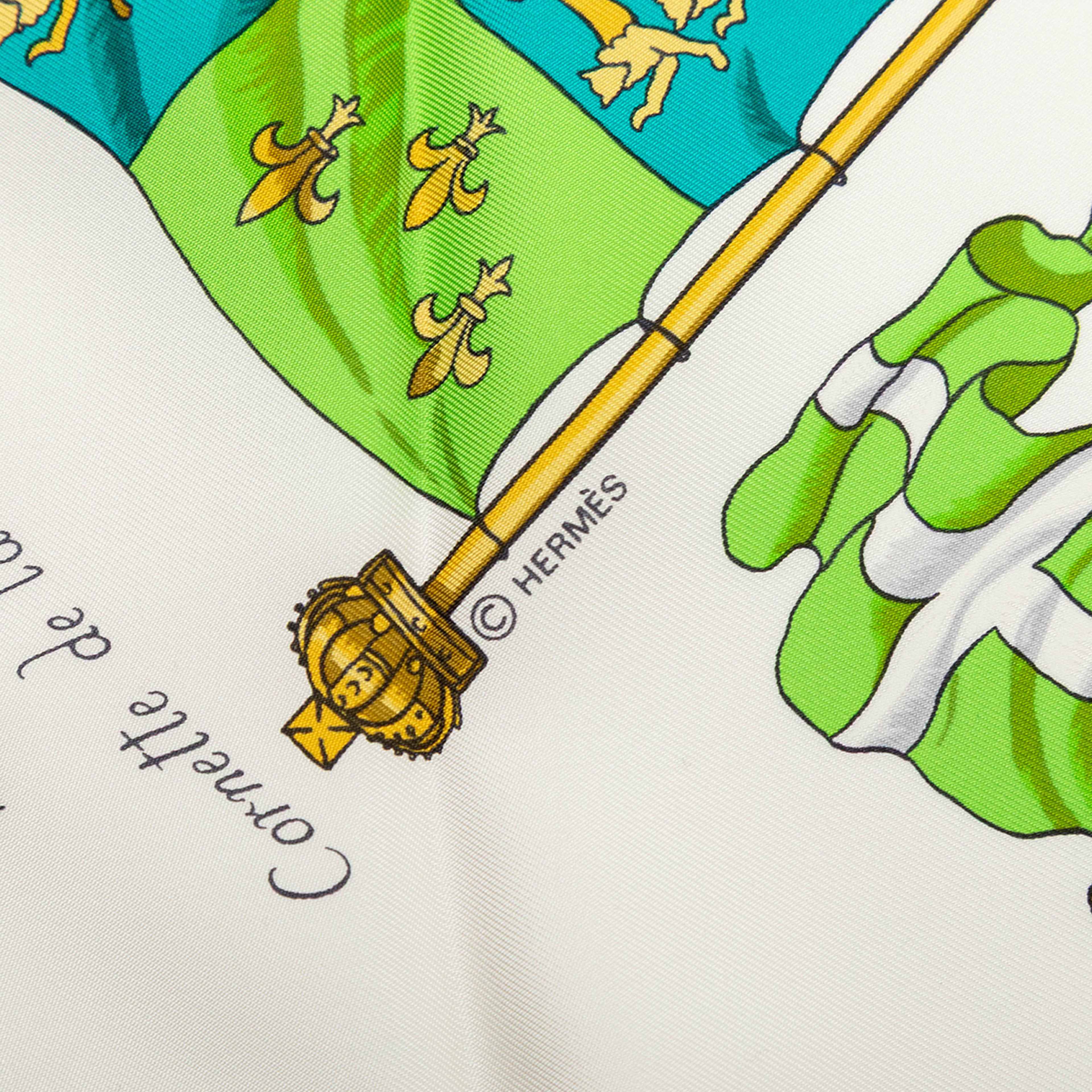Hermès Pavois Silk Scarf 90, från Luxclusif, i färgen white. Klicka för att öppna bilden i stort format