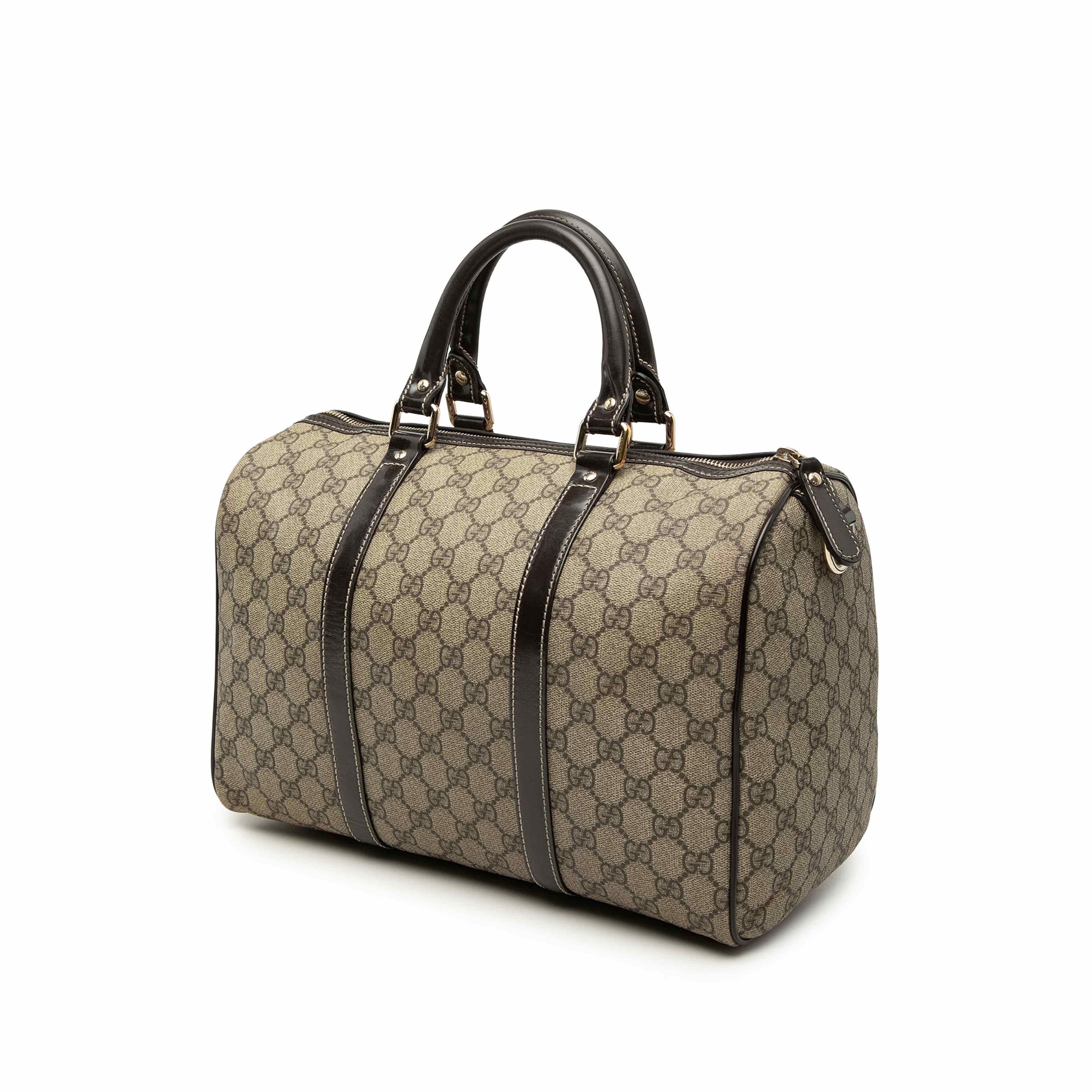 Gucci Medium Gg Supreme Joy Boston Bag, från Luxclusif, i färgen beige. Klicka för att öppna bilden i stort format
