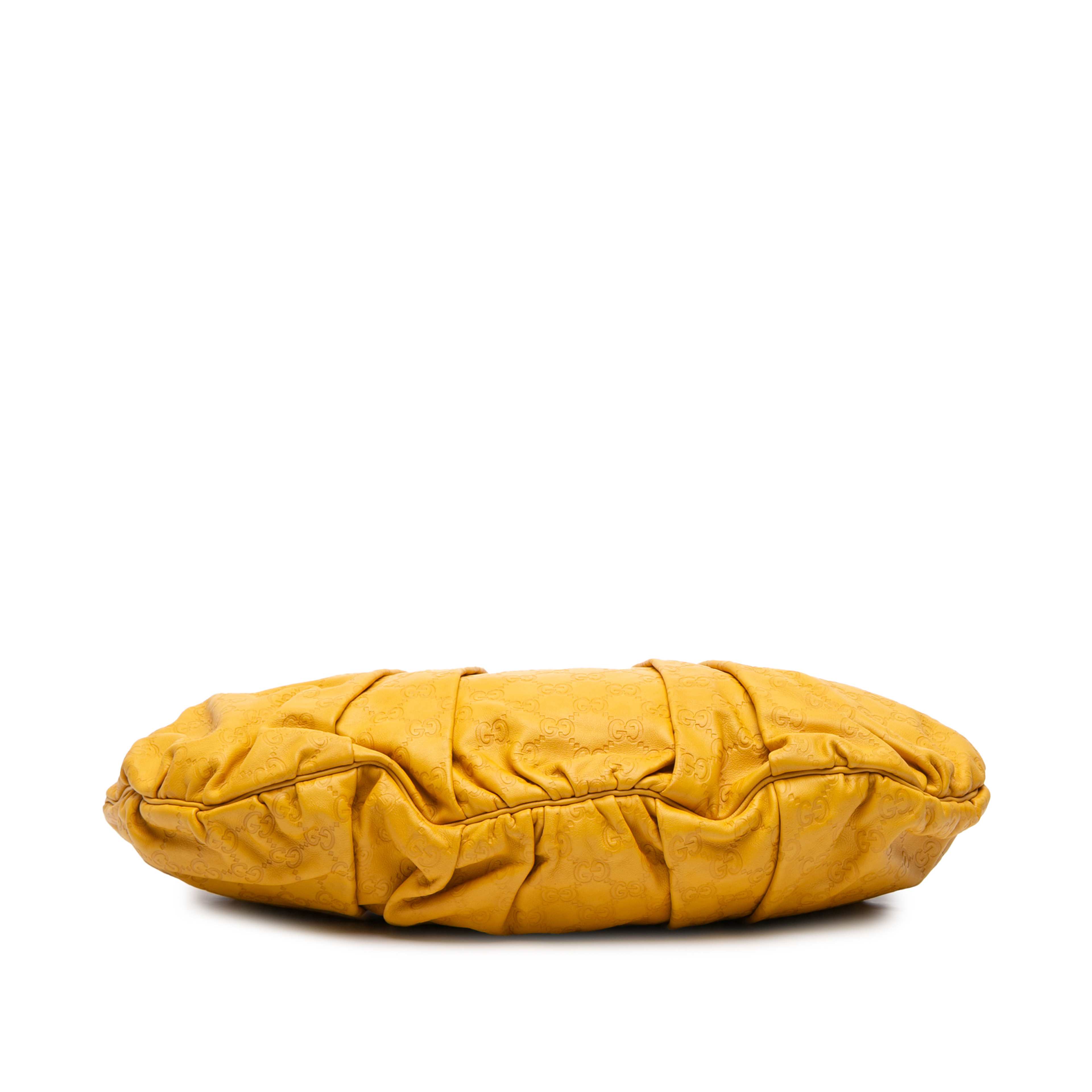 Gucci Large Guccissima Hysteria Satchel, från Luxclusif, i färgen yellow. Klicka för att öppna bilden i stort format