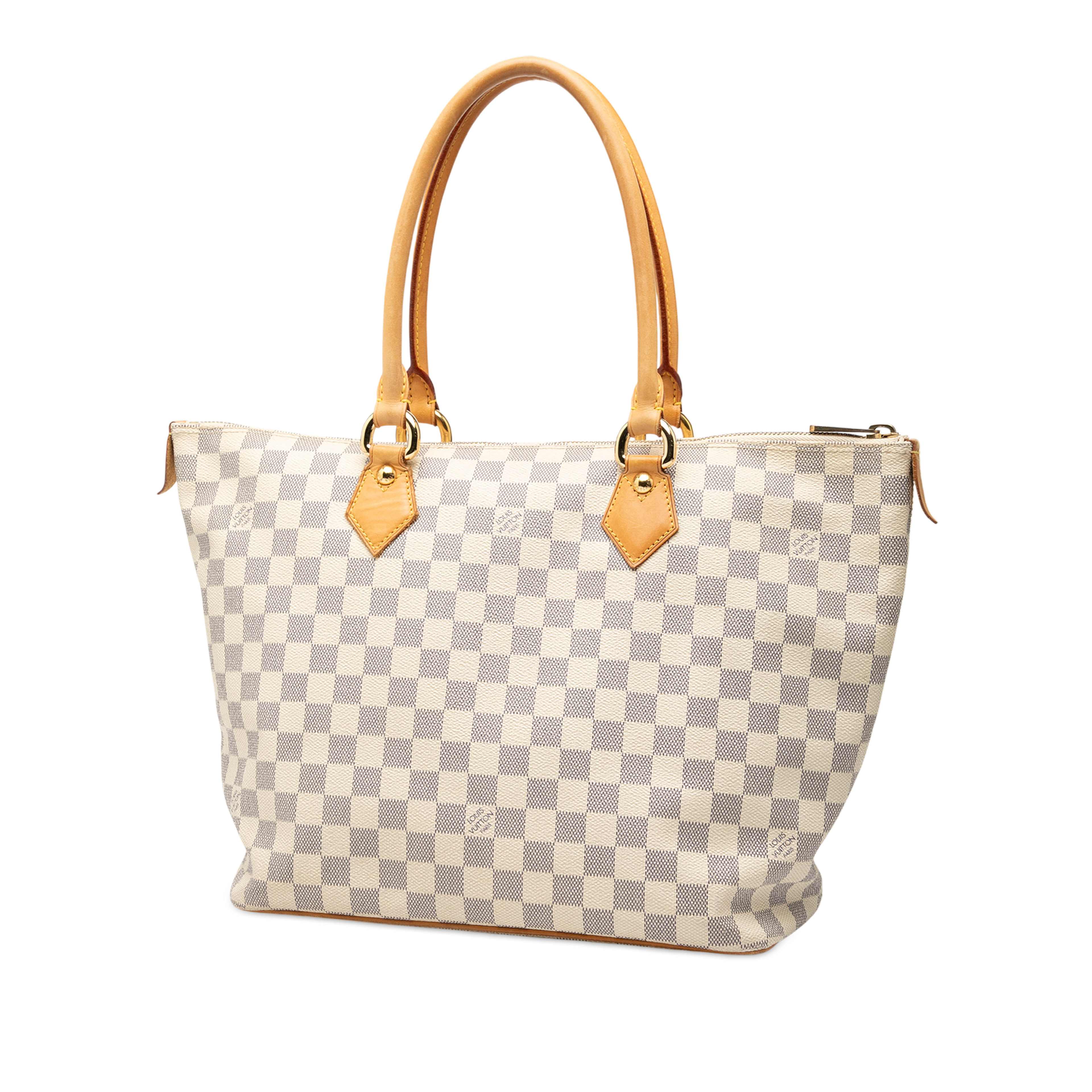 Louis Vuitton Damier Azur Saleya Mm, från Luxclusif, i färgen white. Klicka för att öppna bilden i stort format