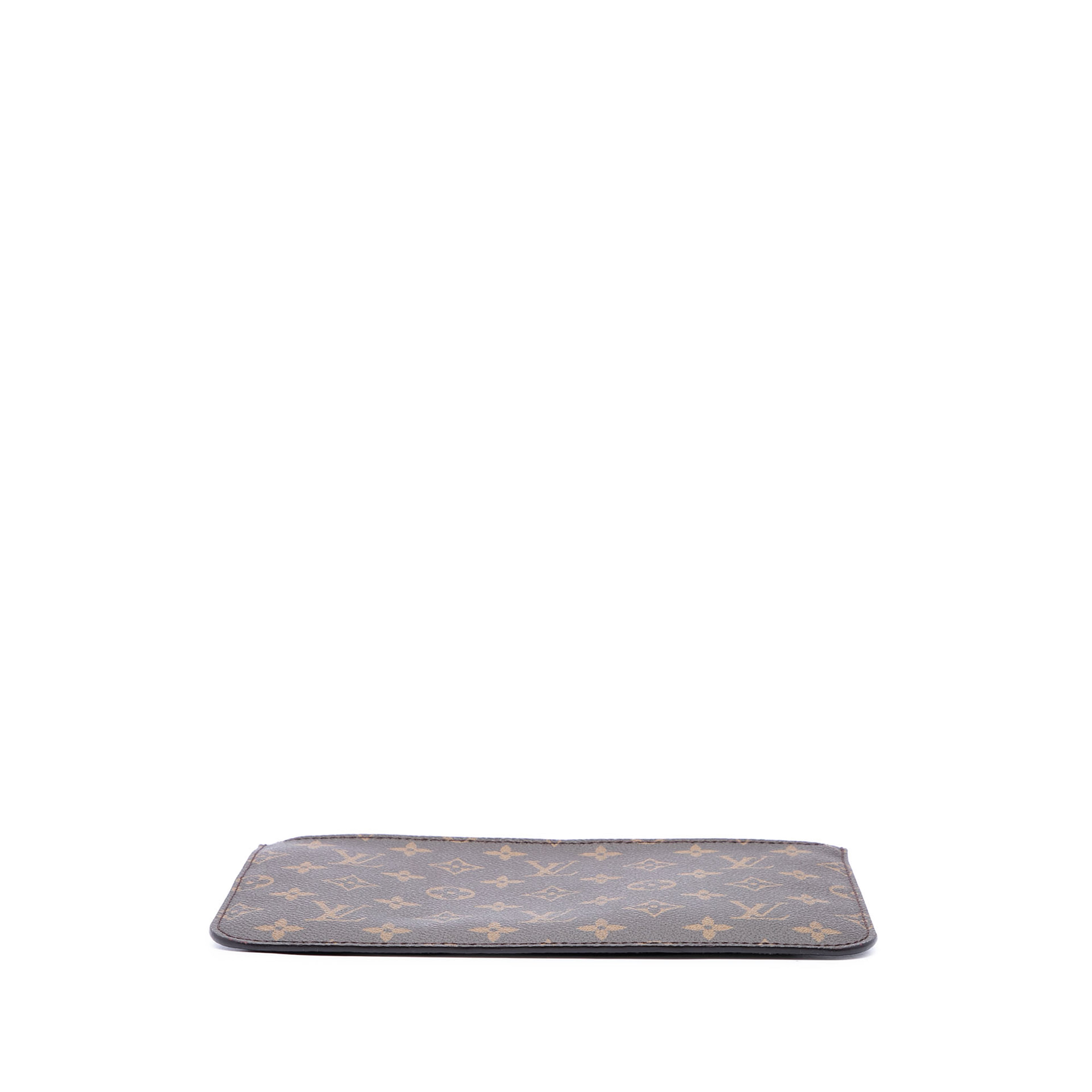 Louis Vuitton Monogram Neverfull Mm Pouch, från Luxclusif, i färgen brun. Klicka för att öppna bilden i stort format