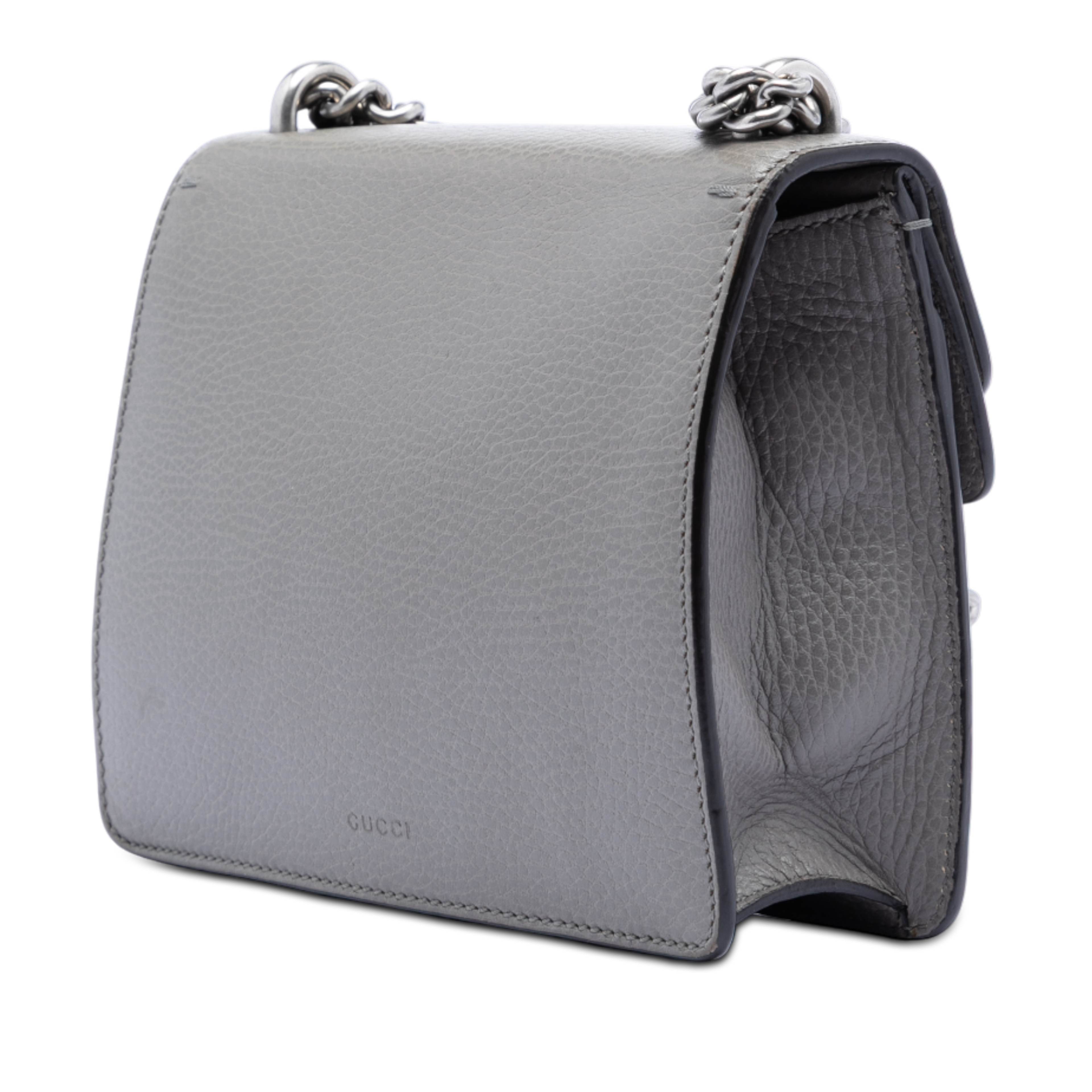 Gucci Small Leather Dionysus Crossbody, från Luxclusif, i färgen gray. Klicka för att öppna bilden i stort format