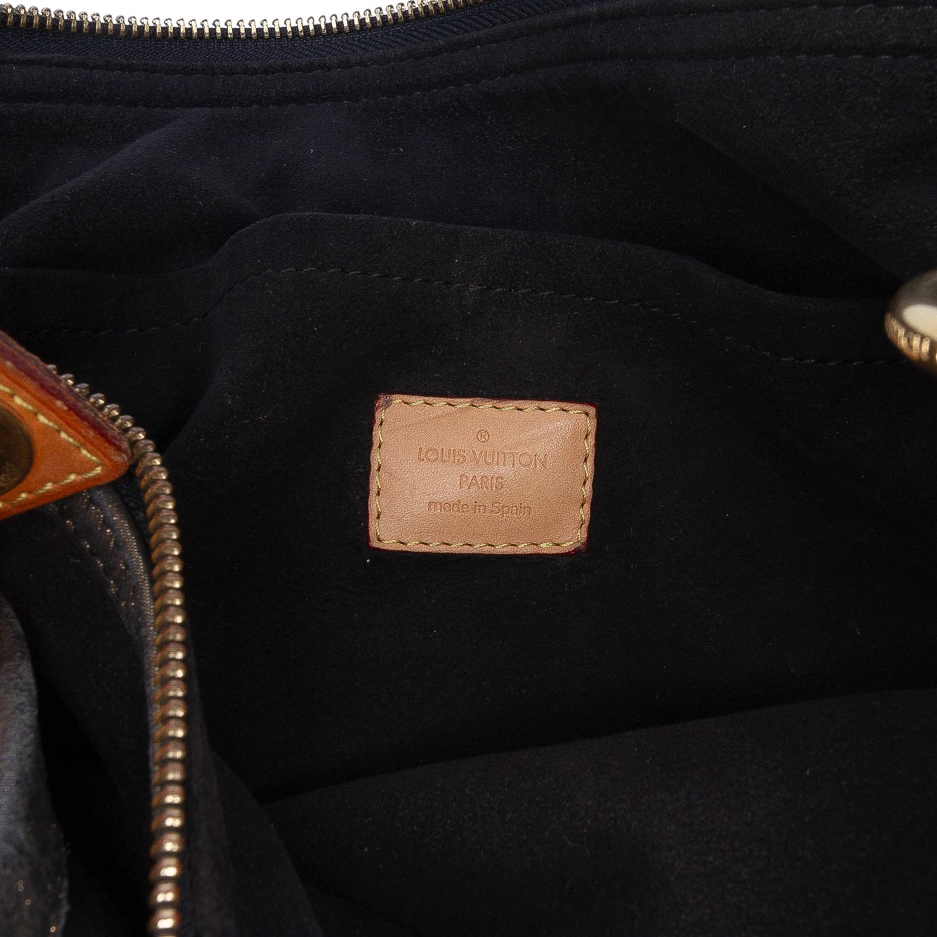 Louis Vuitton Monogram Irene, från Luxclusif, i färgen brown.