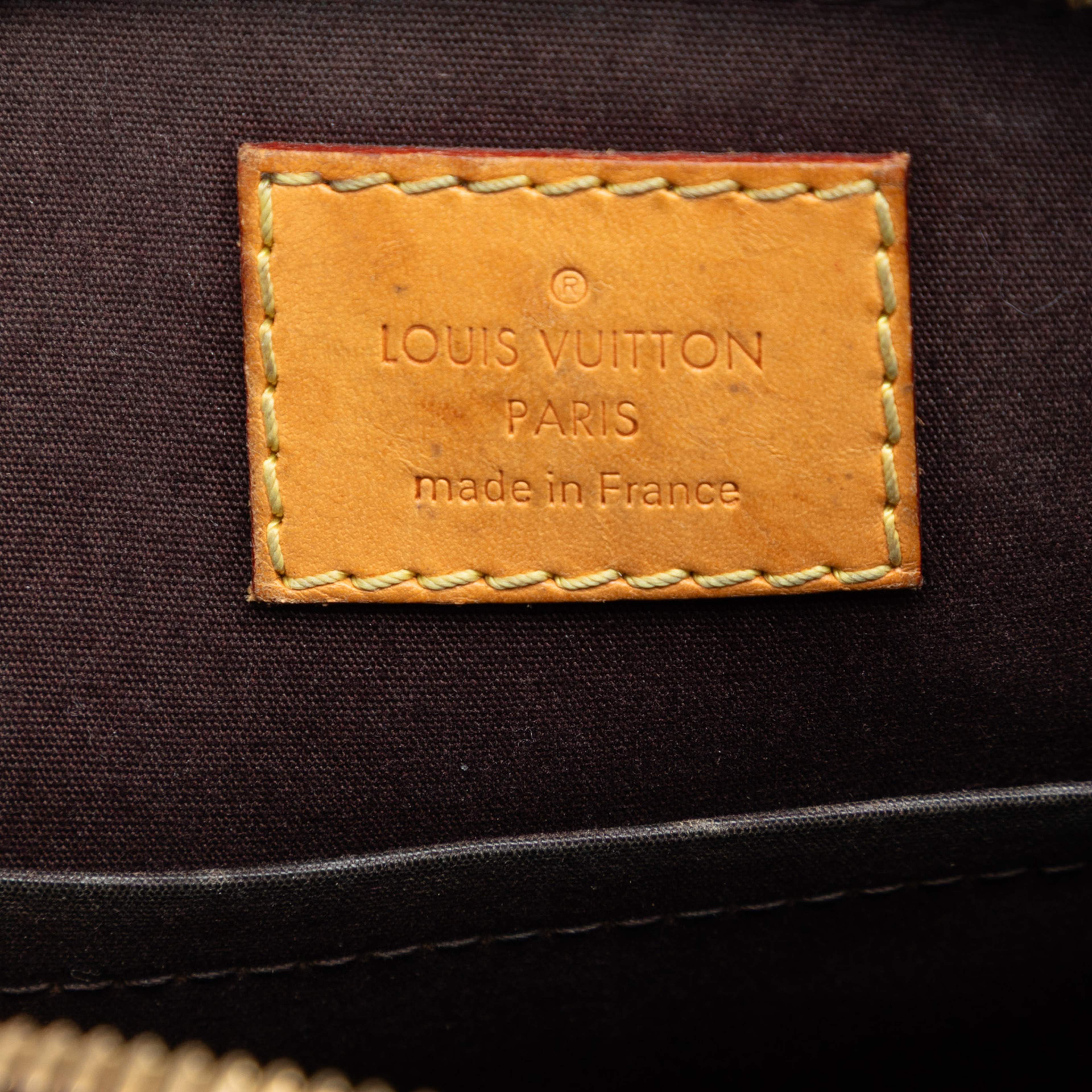 Louis Vuitton Monogram Vernis Alma Bb, från Luxclusif, i färgen purple. Klicka för att öppna bilden i stort format