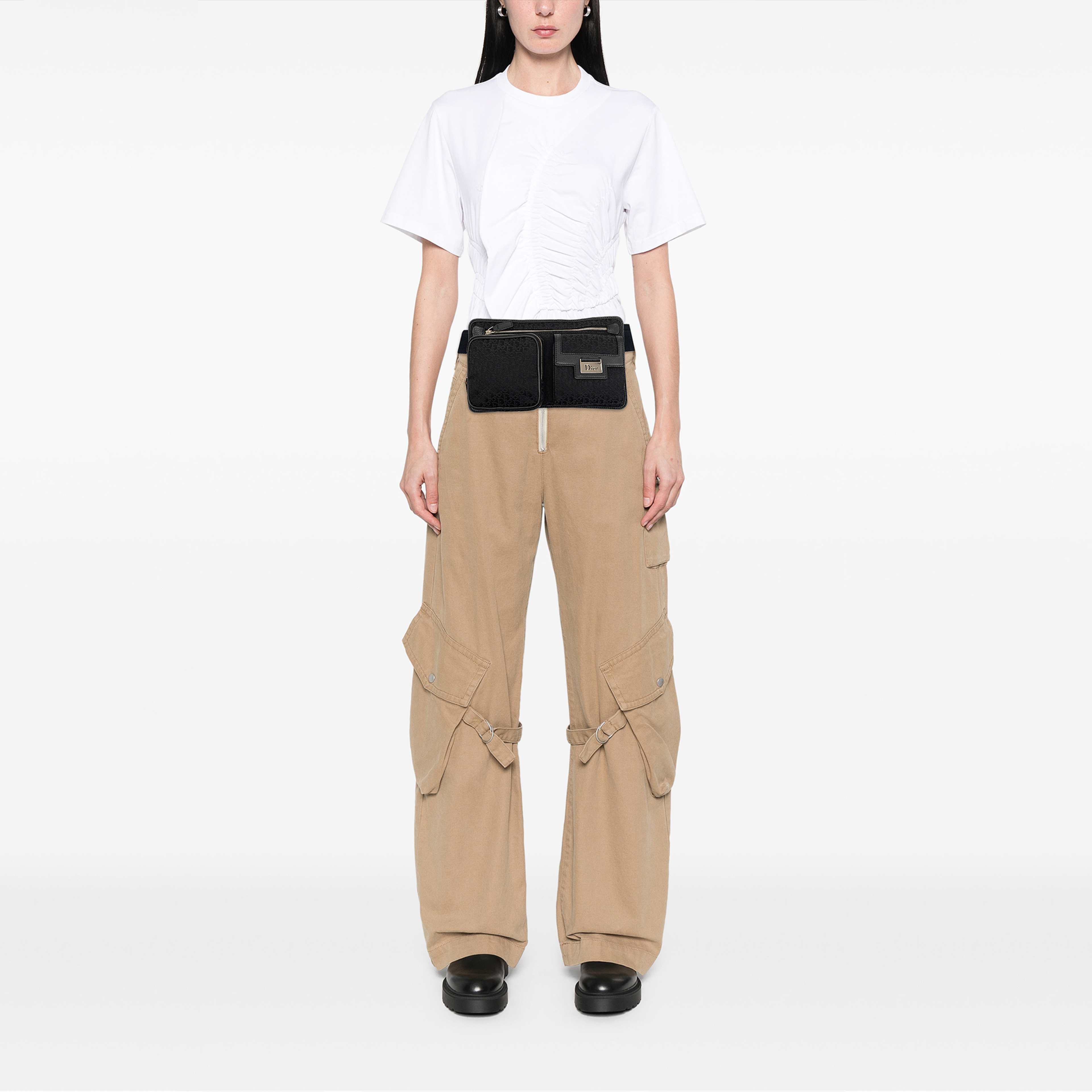 Dior Diorissimo Trotter Canvas Street Chic Belt Bag, från Luxclusif, i färgen svart. Klicka för att öppna bilden i stort format