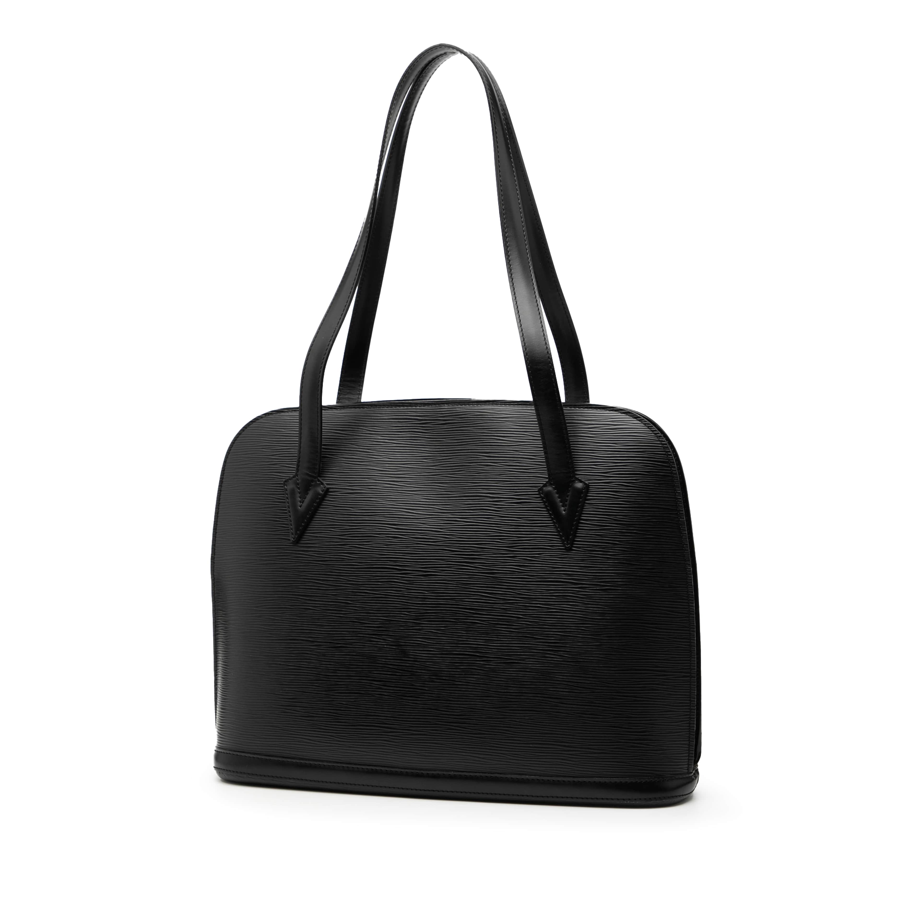 Louis Vuitton Epi Lussac, från Luxclusif, i färgen black. Klicka för att öppna bilden i stort format