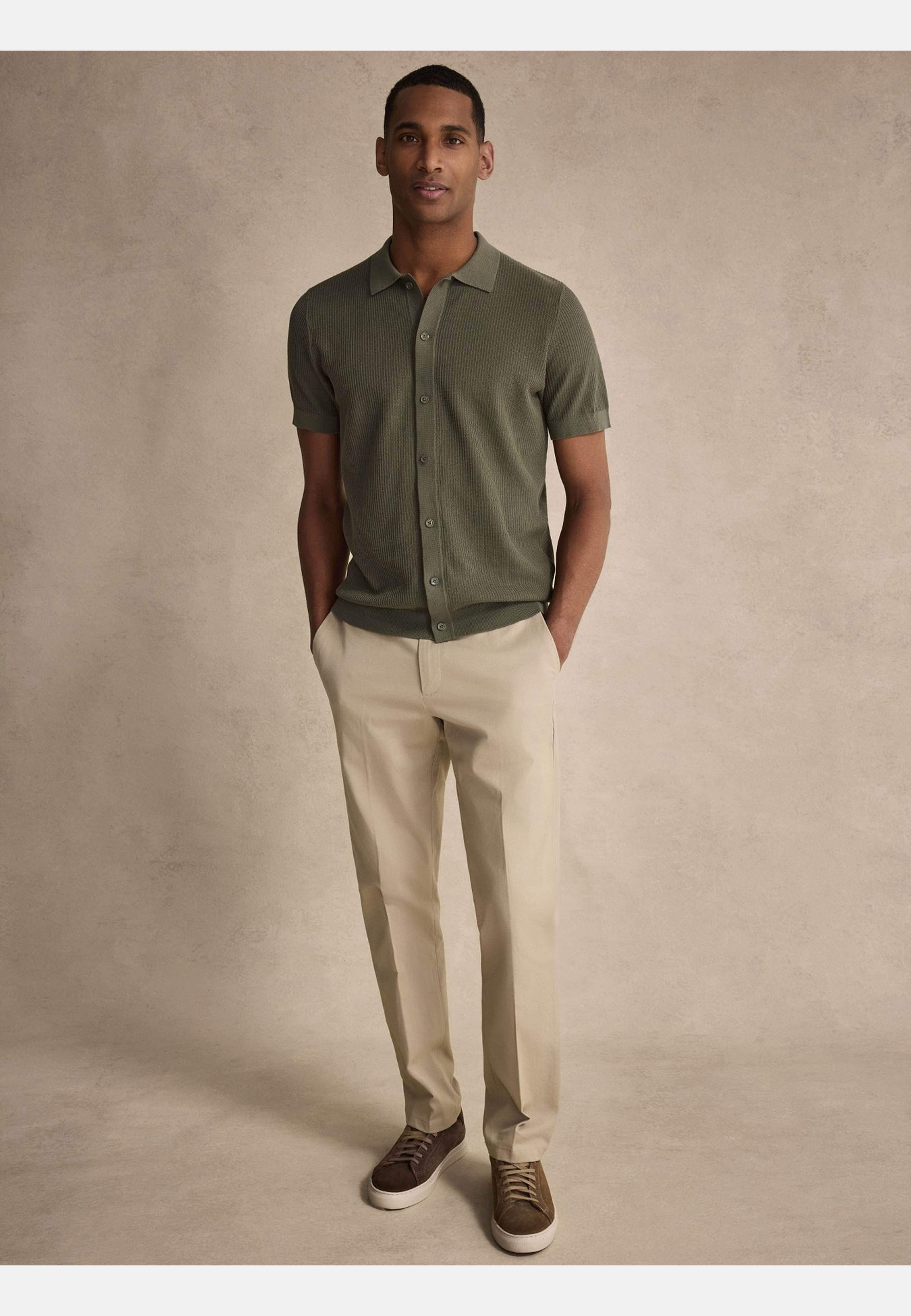 Cotton Knitted S/s Shirt (dave), från John Henric, i färgen green. Klicka för att öppna bilden i stort format