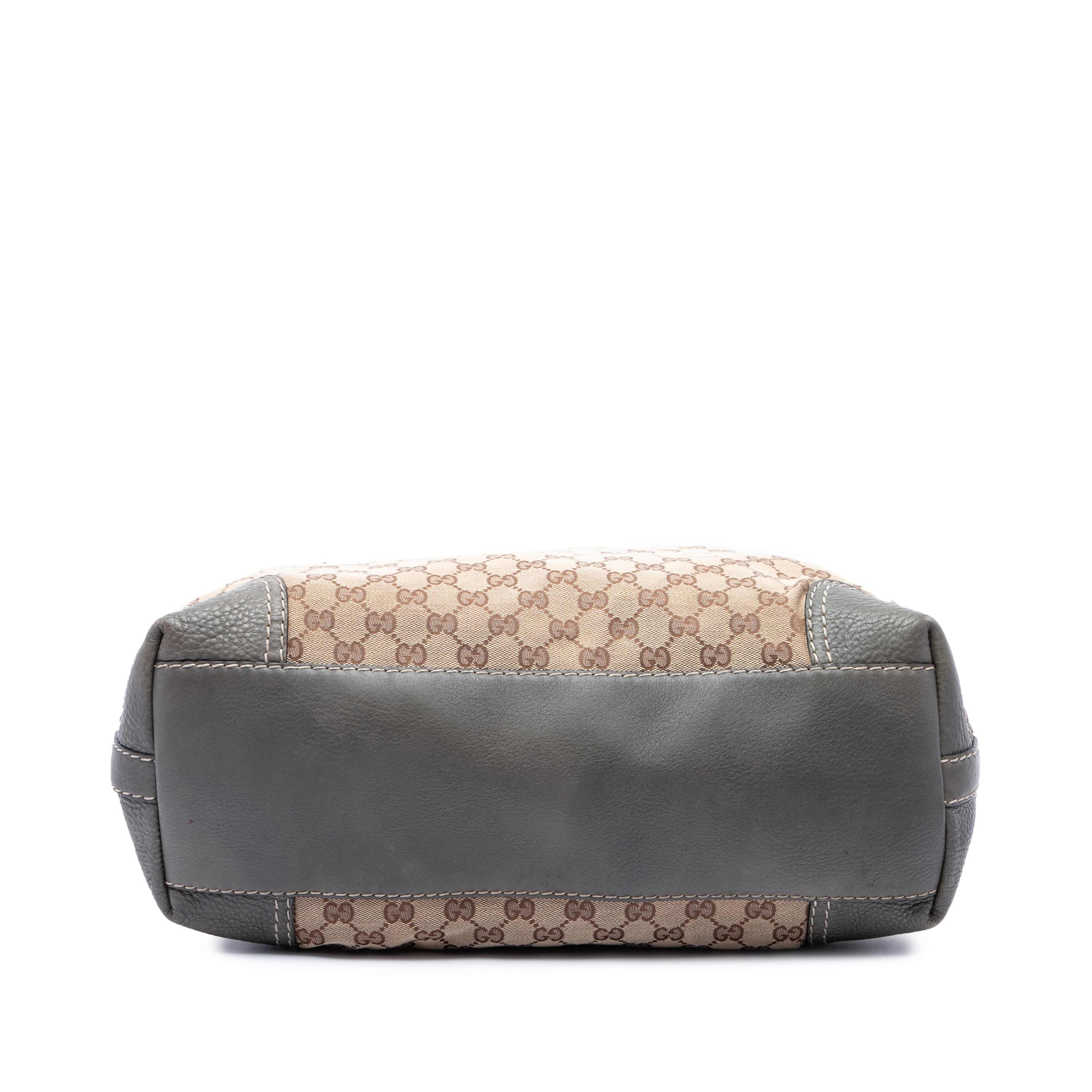 Gucci Gg Canvas Sunset Tote, från Luxclusif, i färgen beige. Klicka för att öppna bilden i stort format
