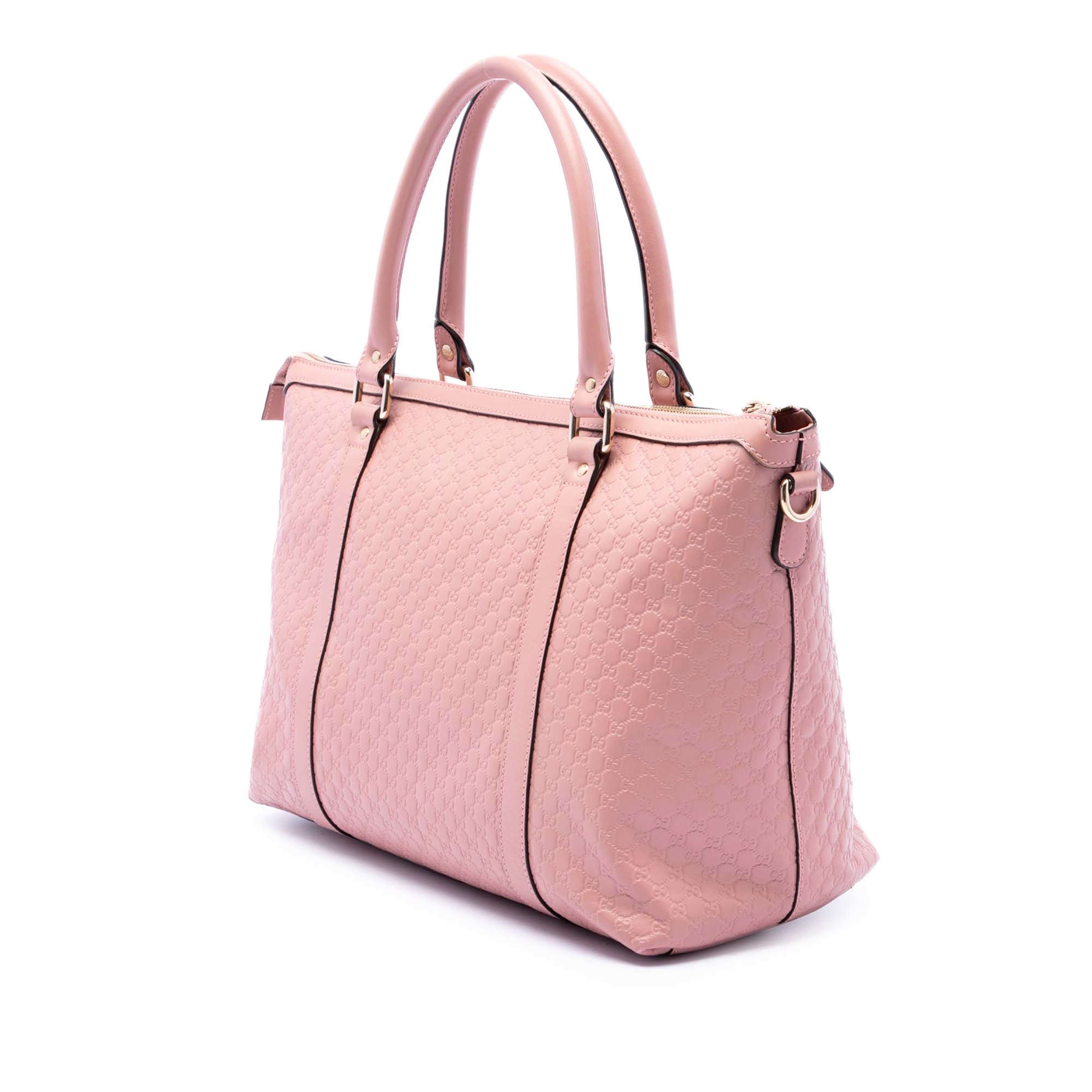 Gucci Medium Microguccissima Joy Satchel, från Luxclusif, i färgen rosa. Klicka för att öppna bilden i stort format