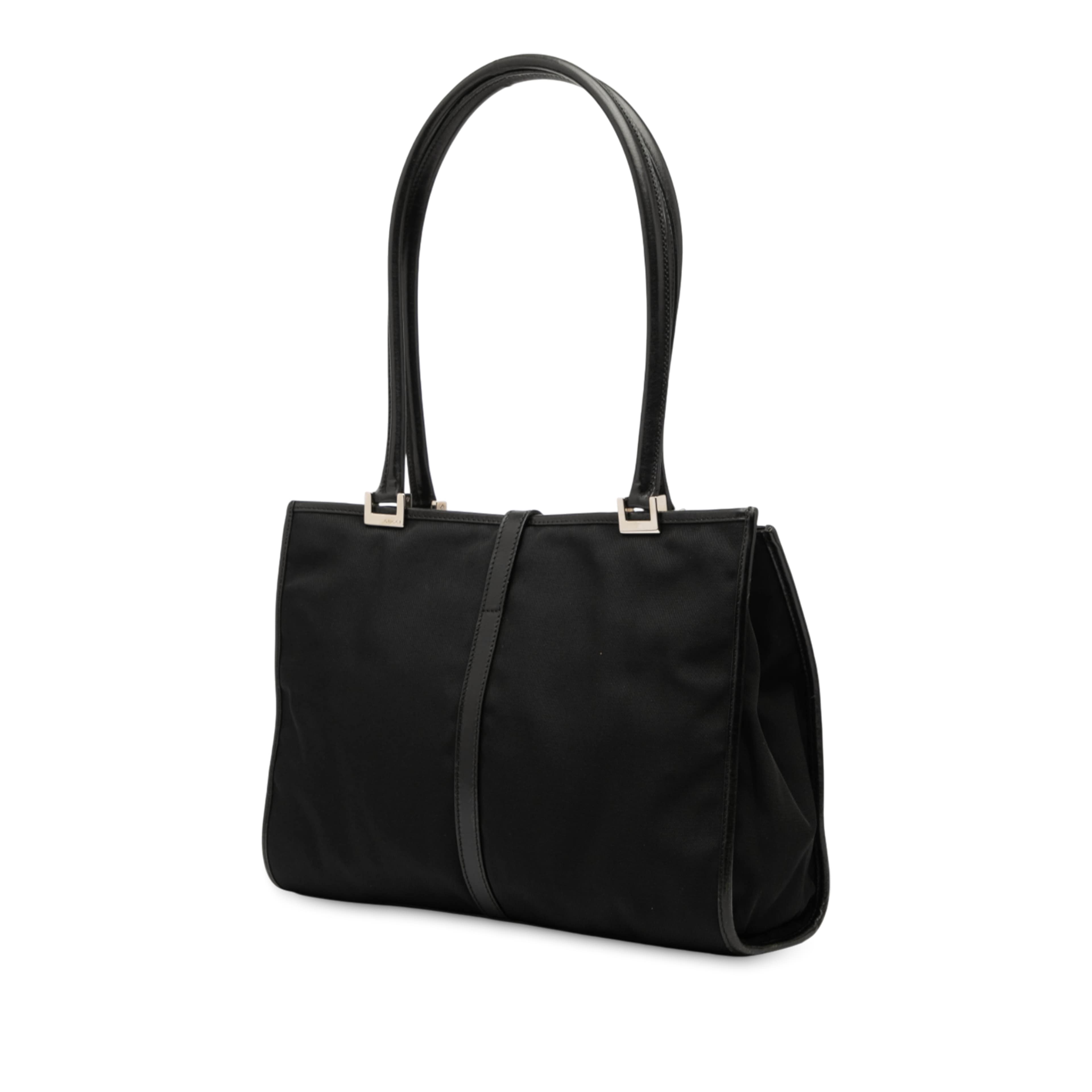 Gucci Nylon Jackie Tote, från Luxclusif, i färgen black. Klicka för att öppna bilden i stort format