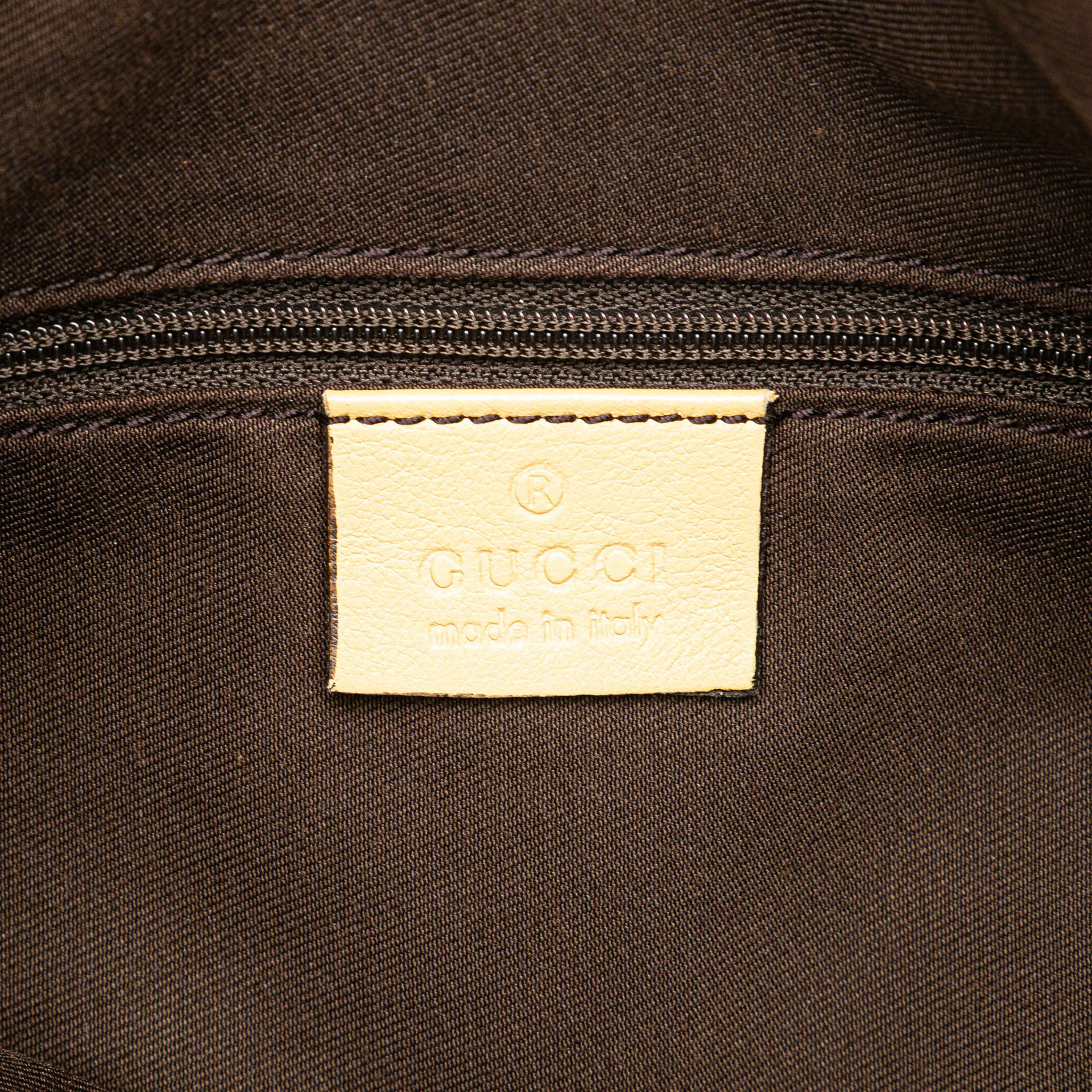 Gucci Gg Canvas Abbey D Ring Crossbody, från Luxclusif, i färgen brown. Klicka för att öppna bilden i stort format