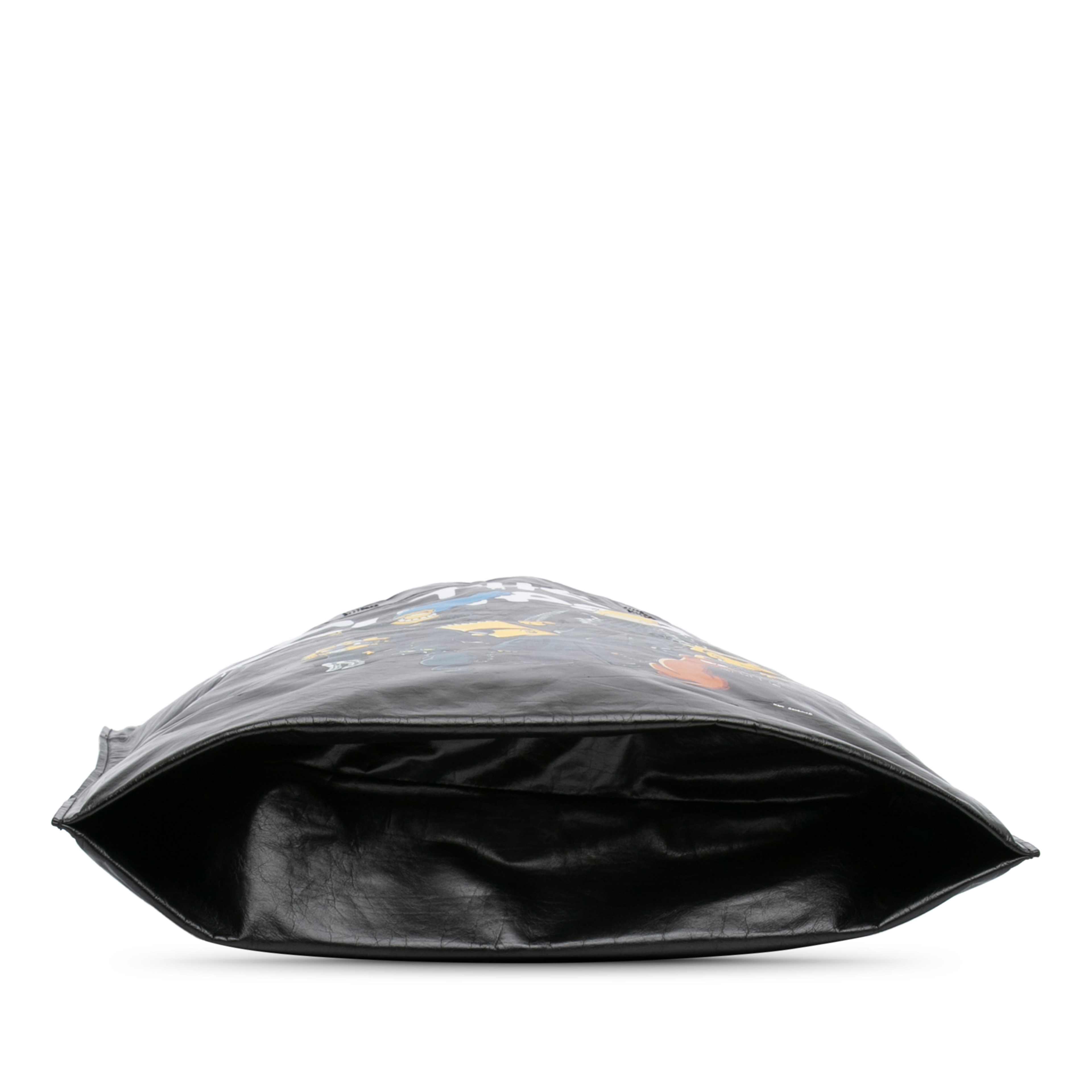 Balenciaga The Simpson Calfskin Shopper Tote M, från Luxclusif, i färgen black. Klicka för att öppna bilden i stort format