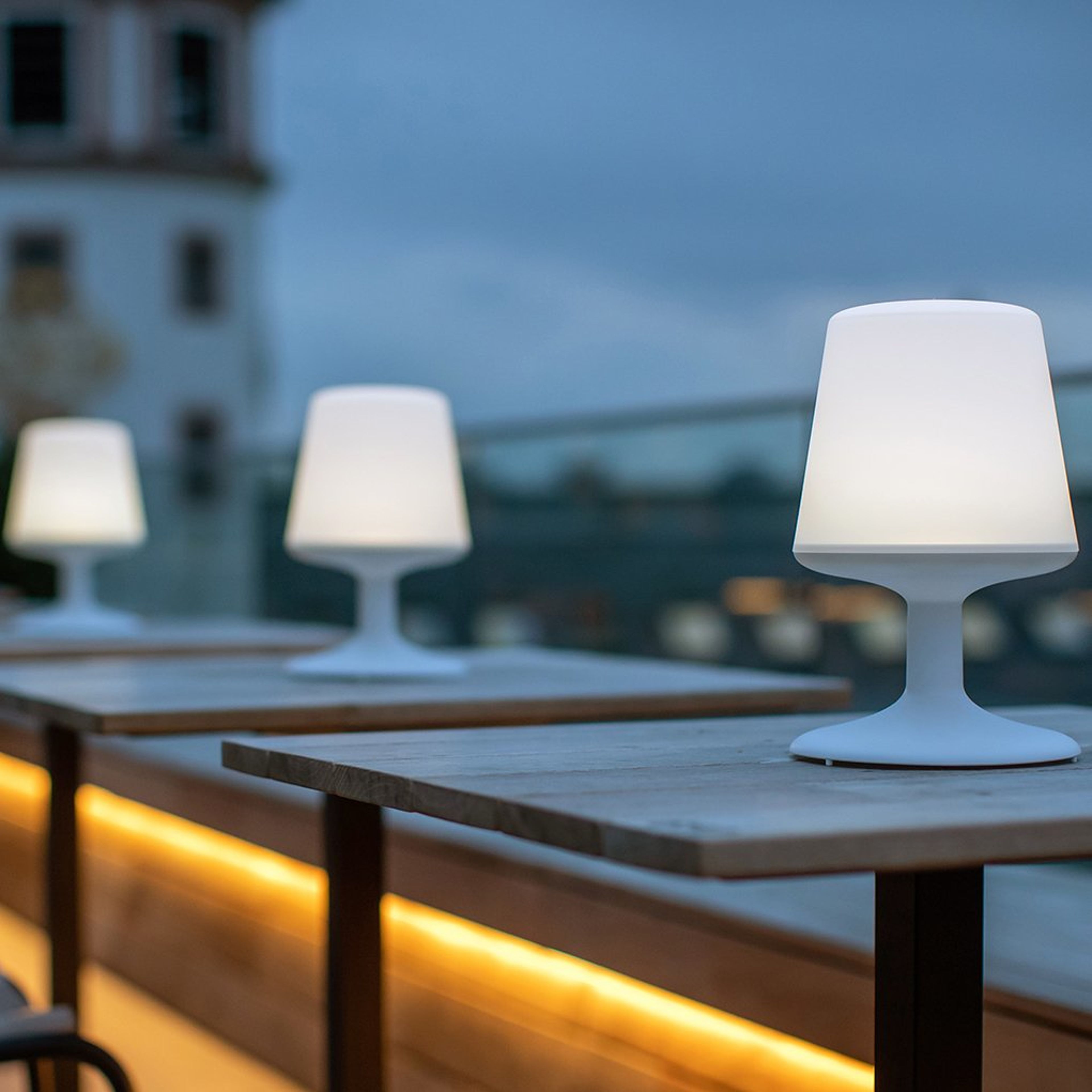 LIGHT TO GO LED-Lampa