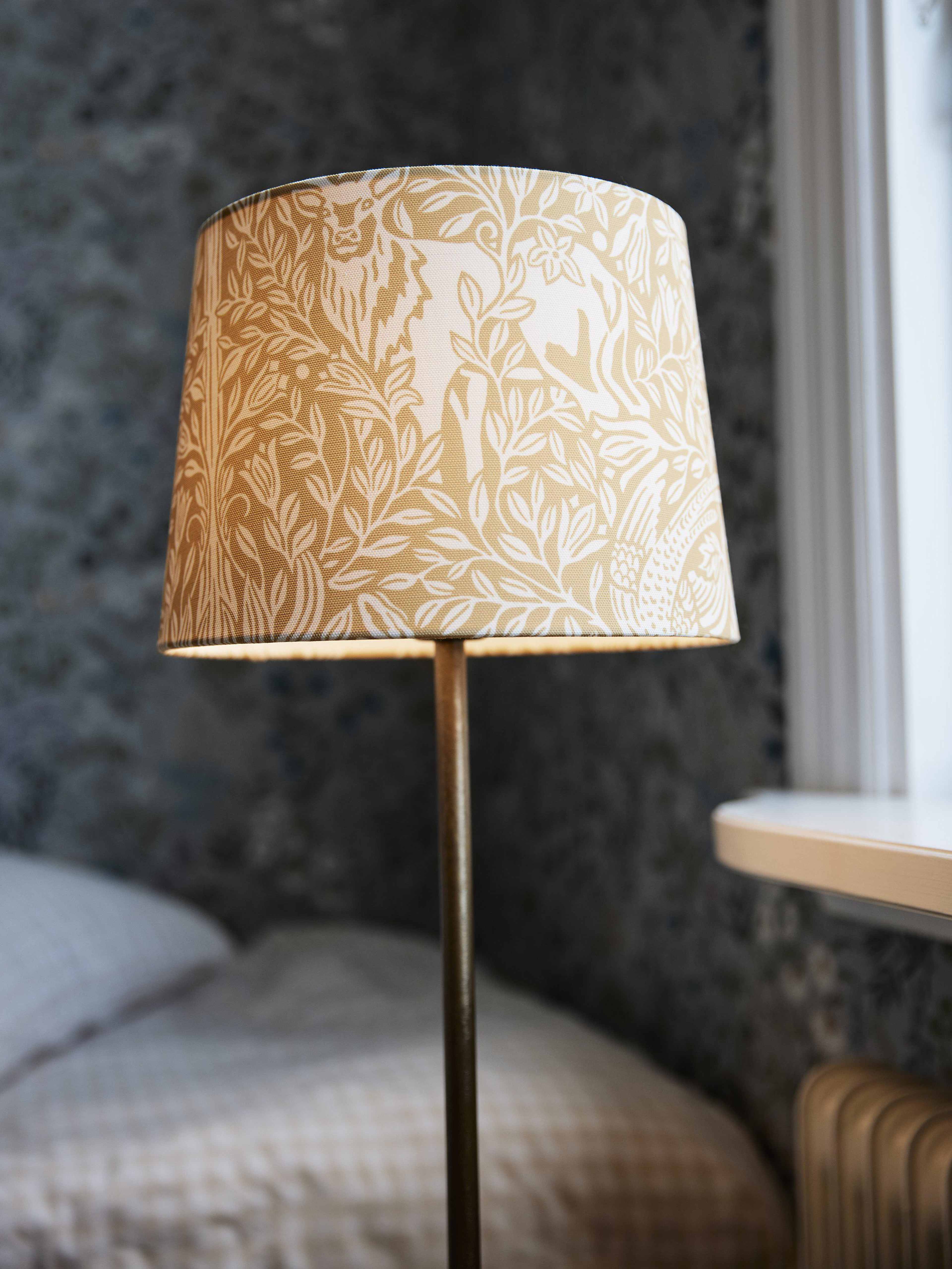 Base Bordslampa Eldertree