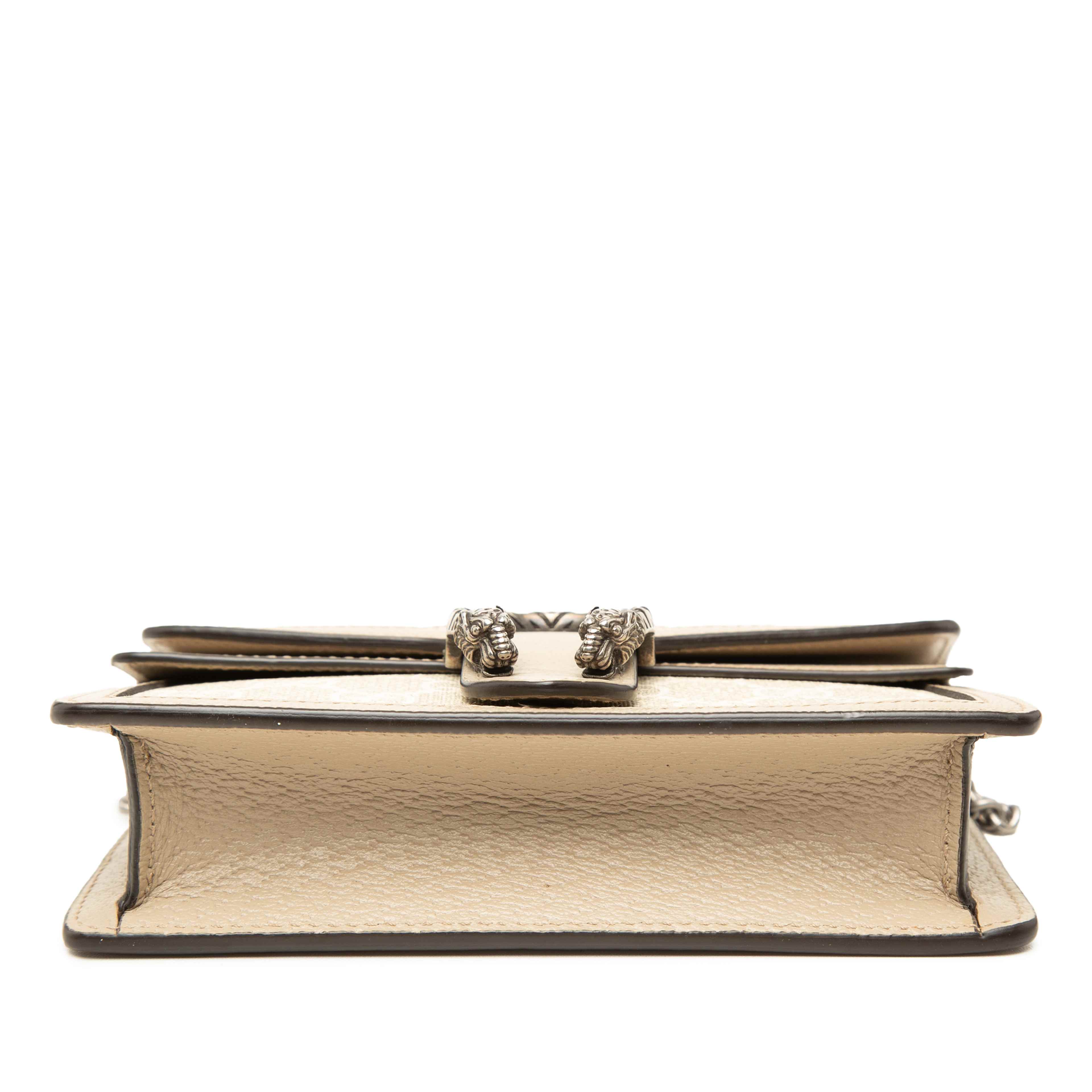 Gucci Mini Gg Supreme Dionysus Crossbody, från Luxclusif, i färgen beige. Klicka för att öppna bilden i stort format