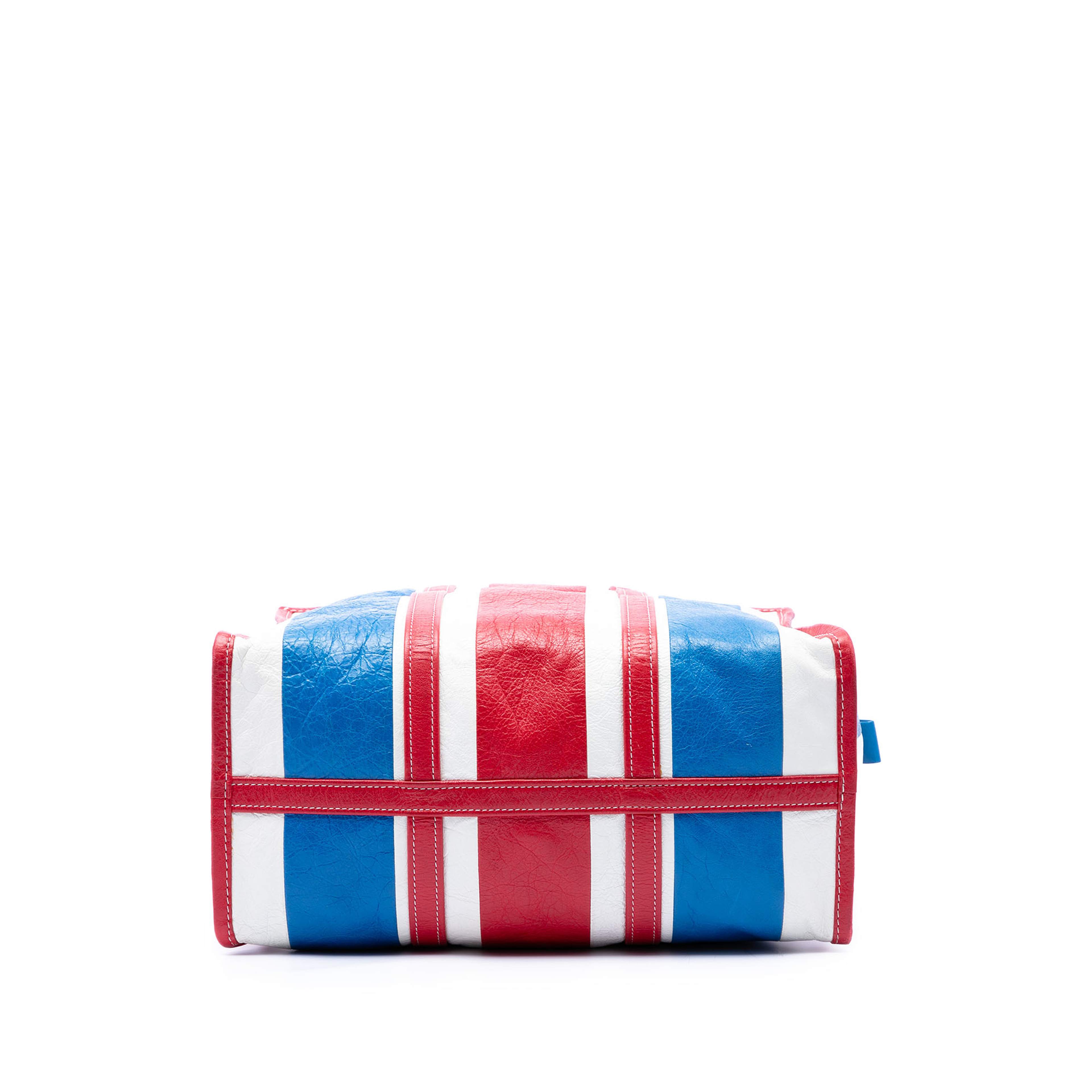 Balenciaga Lambskin Bazar Shopper Satchel M, från Luxclusif, i färgen röd. Klicka för att öppna bilden i stort format