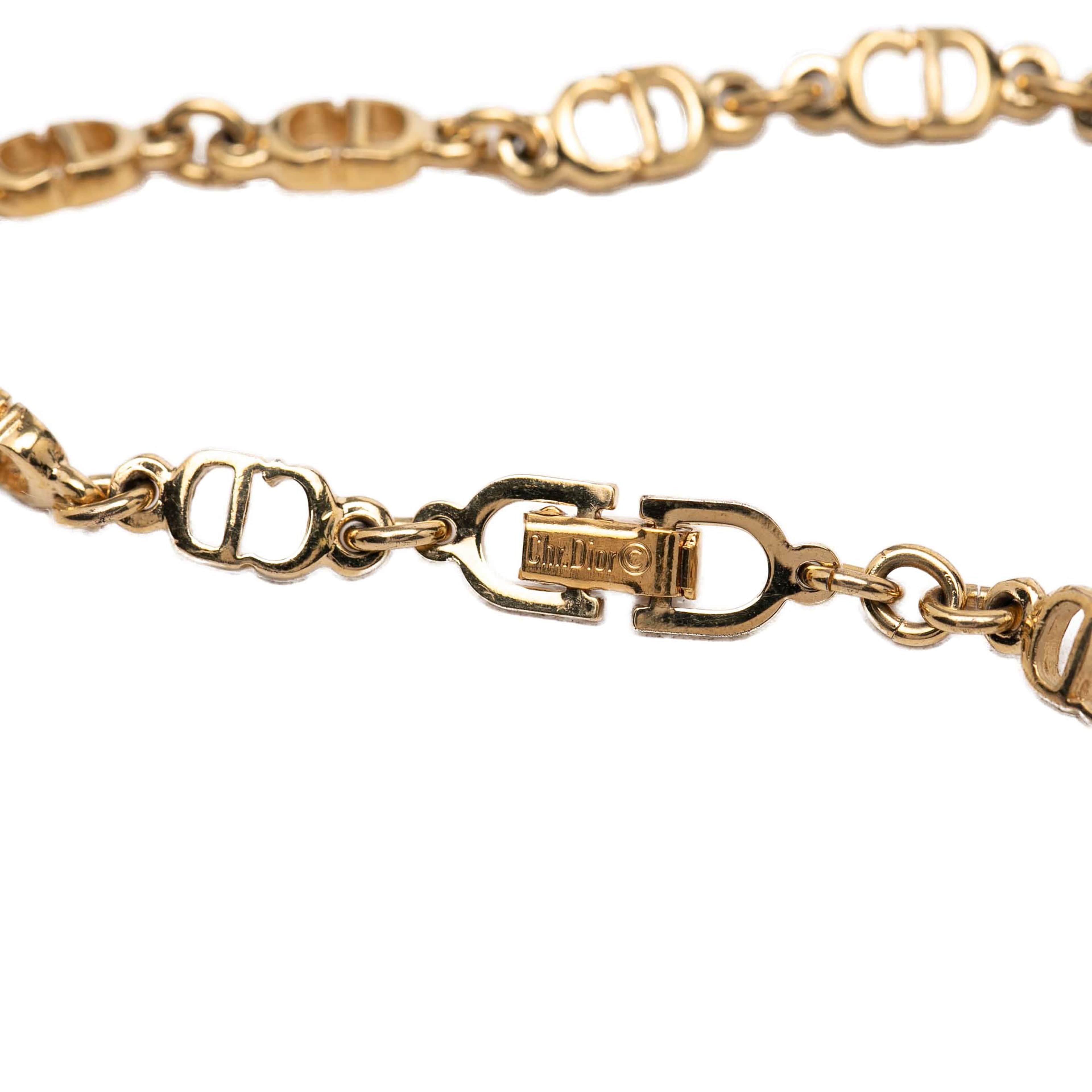 Dior Gold Plated Cd Logo Chain Link Bracelet, från Luxclusif, i färgen gold. Klicka för att öppna bilden i stort format