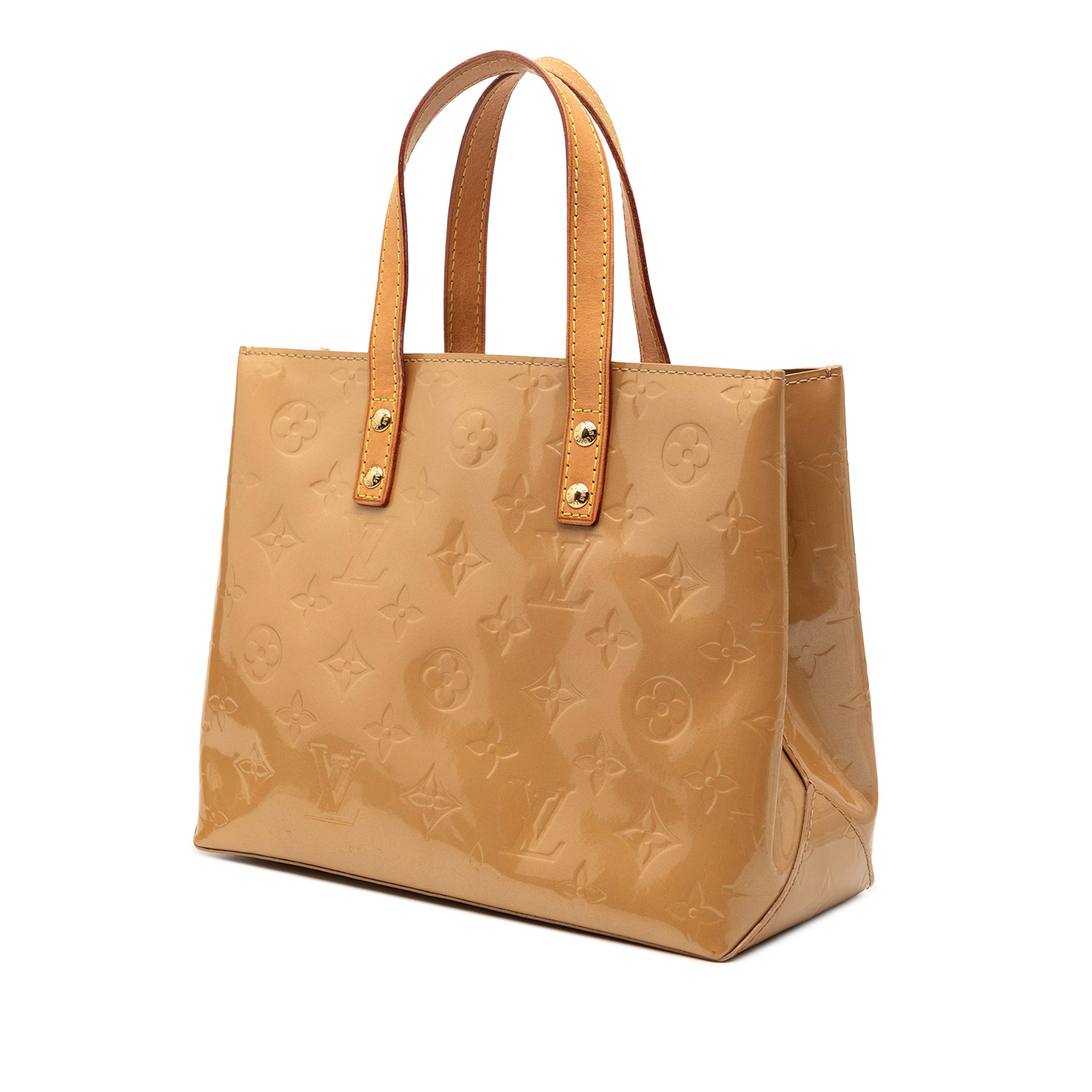 Louis Vuitton Monogram Vernis Reade Pm, från Luxclusif, i färgen brun. Klicka för att öppna bilden i stort format