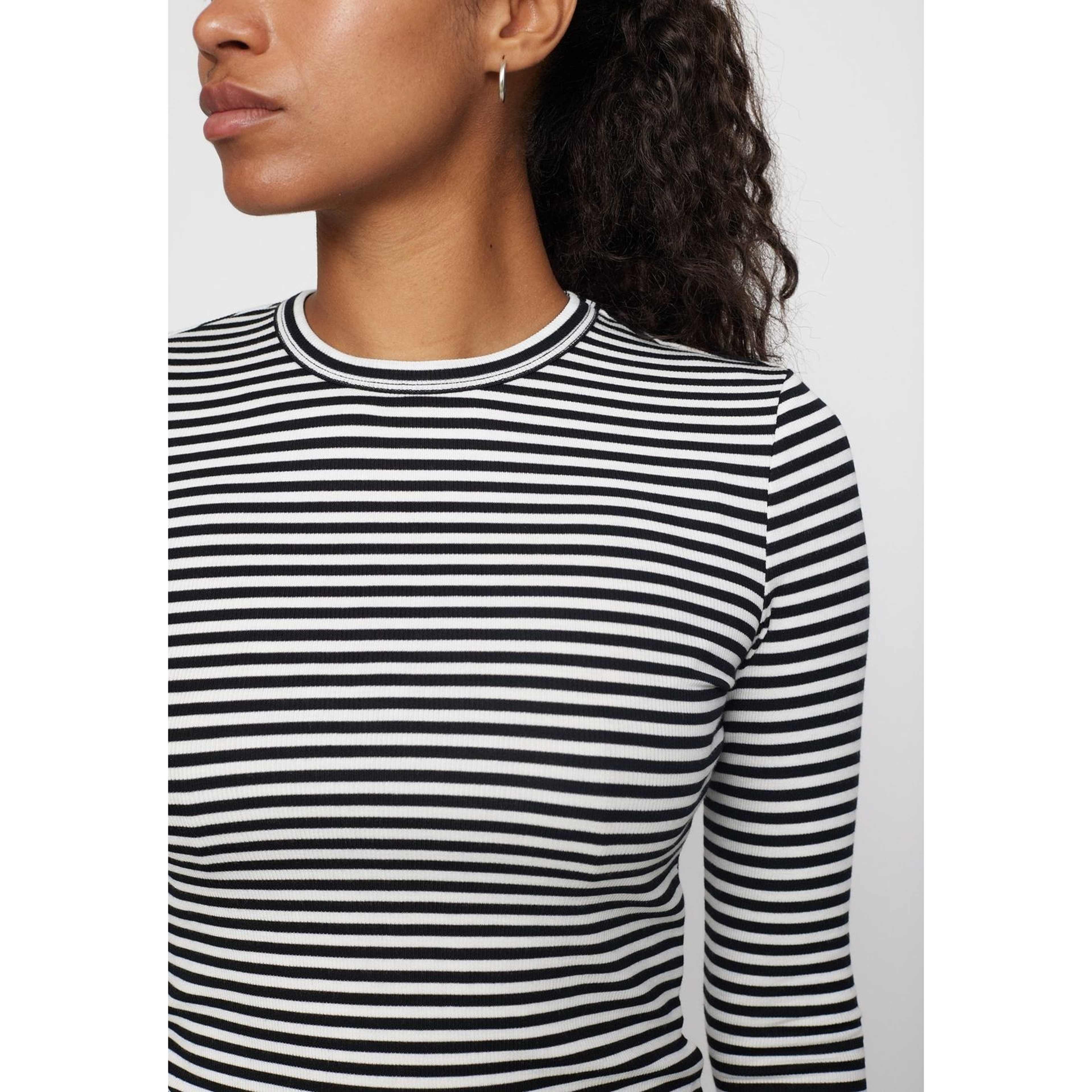 Srfenja Stripe O-neck Top
