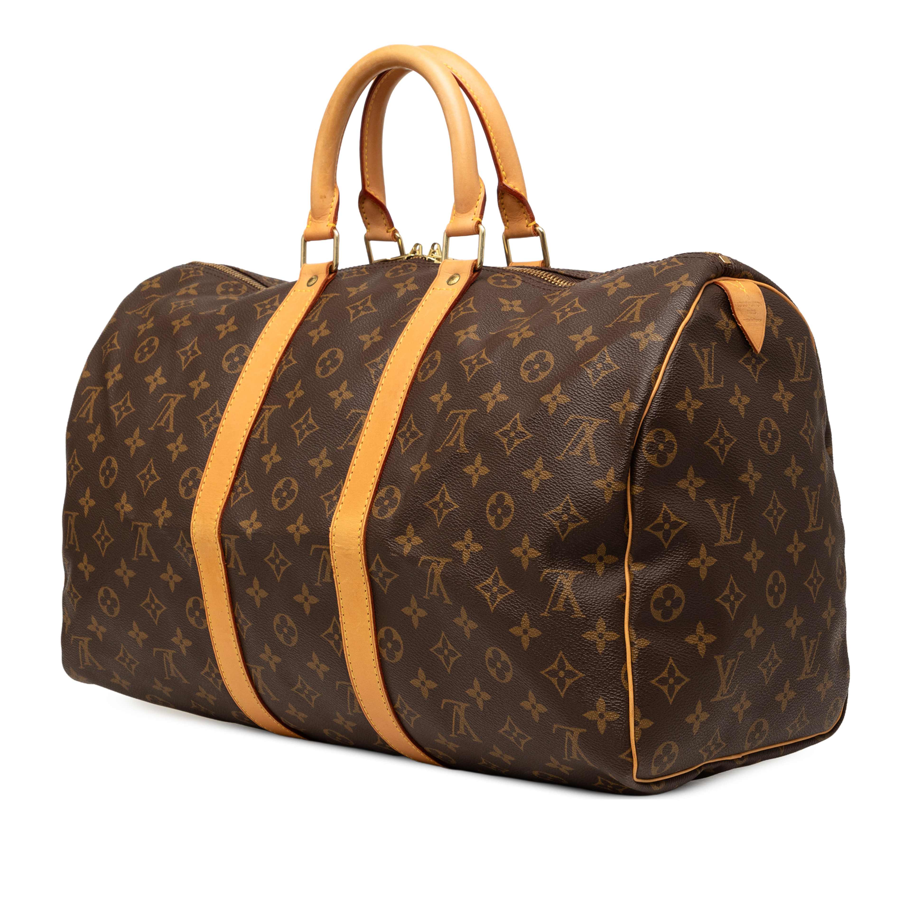 Louis Vuitton Monogram Keepall 45, från Luxclusif, i färgen brun. Klicka för att öppna bilden i stort format