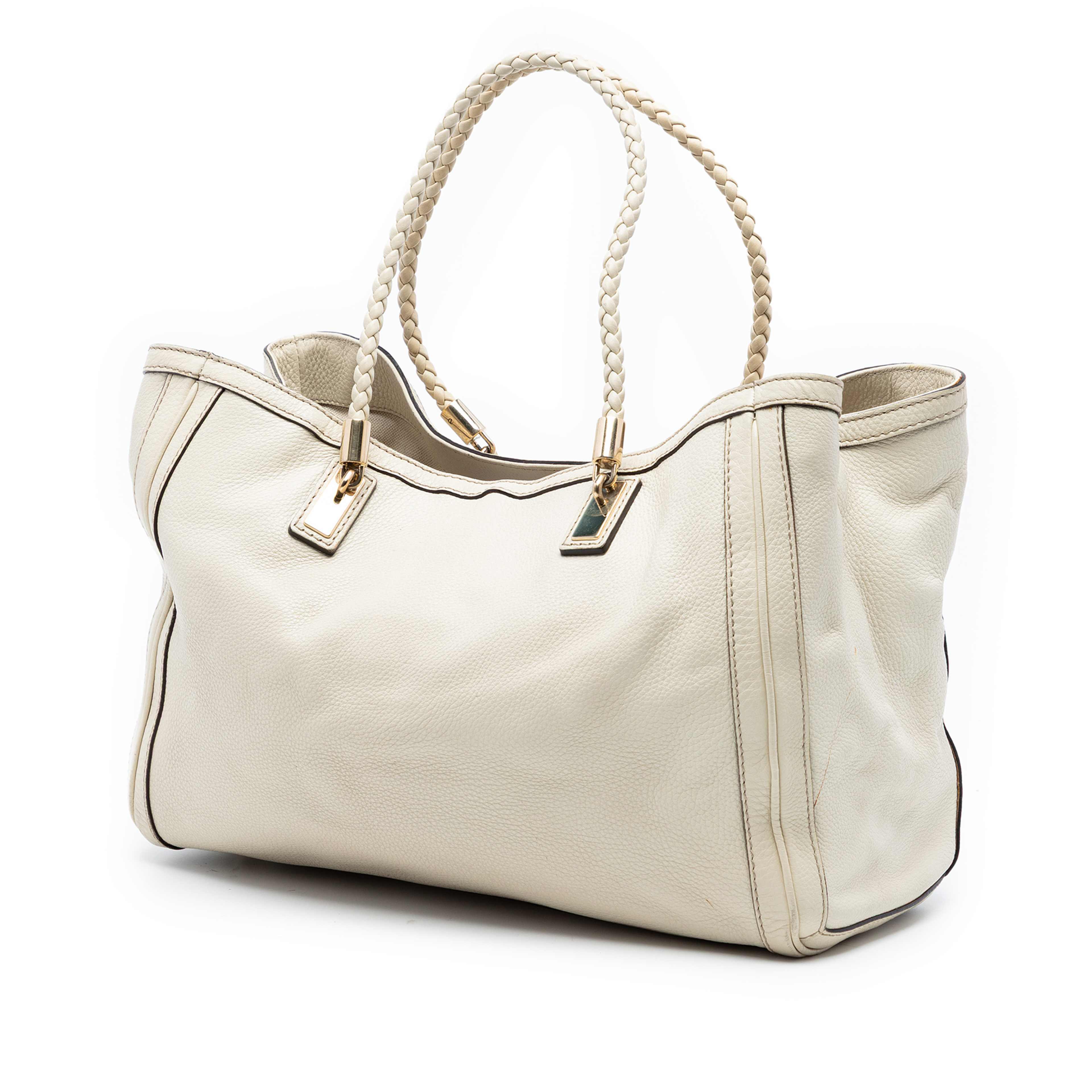 Gucci Medium Leather Bella Tote, från Luxclusif, i färgen ivory. Klicka för att öppna bilden i stort format