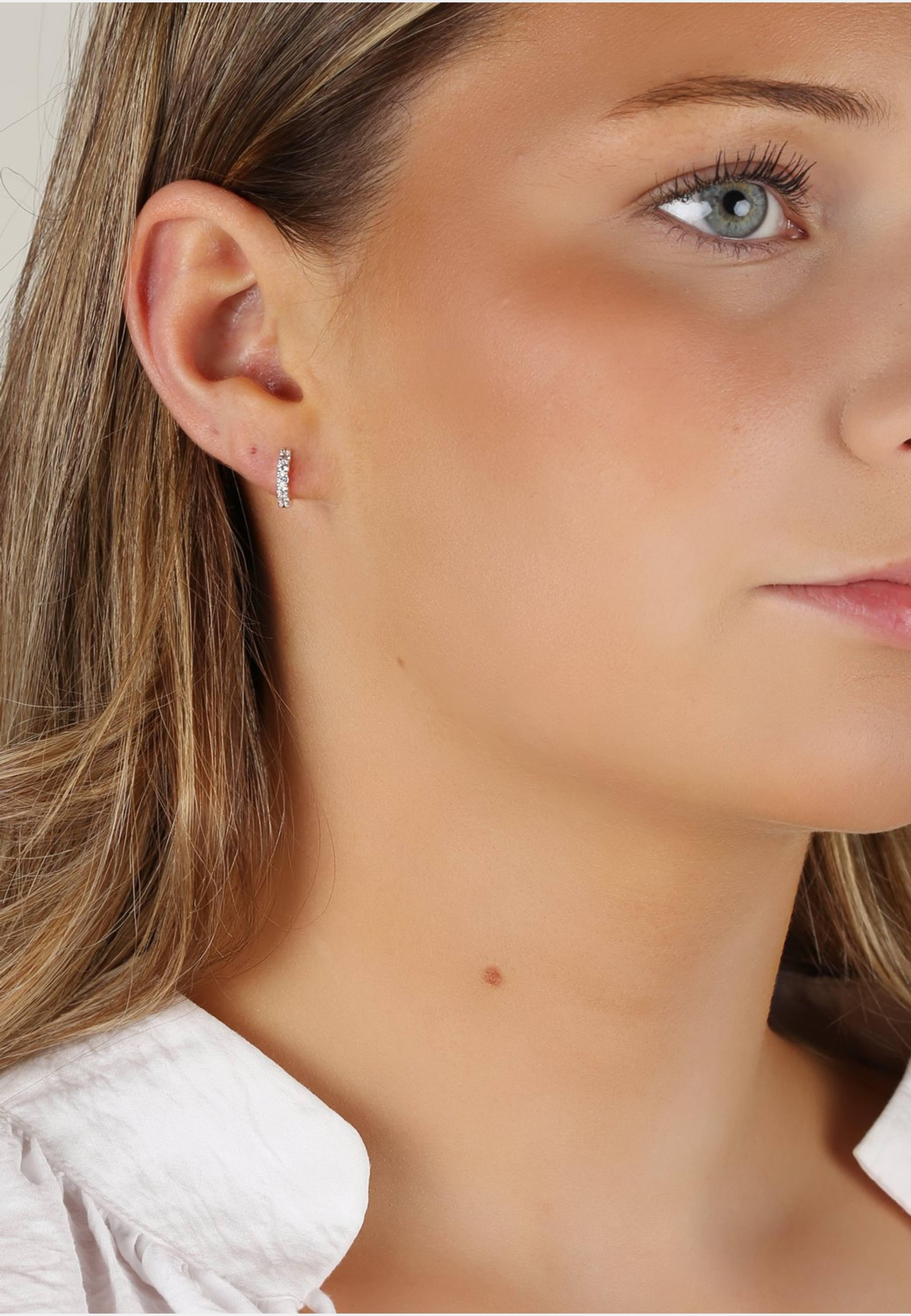 Siri Small Ring Ear