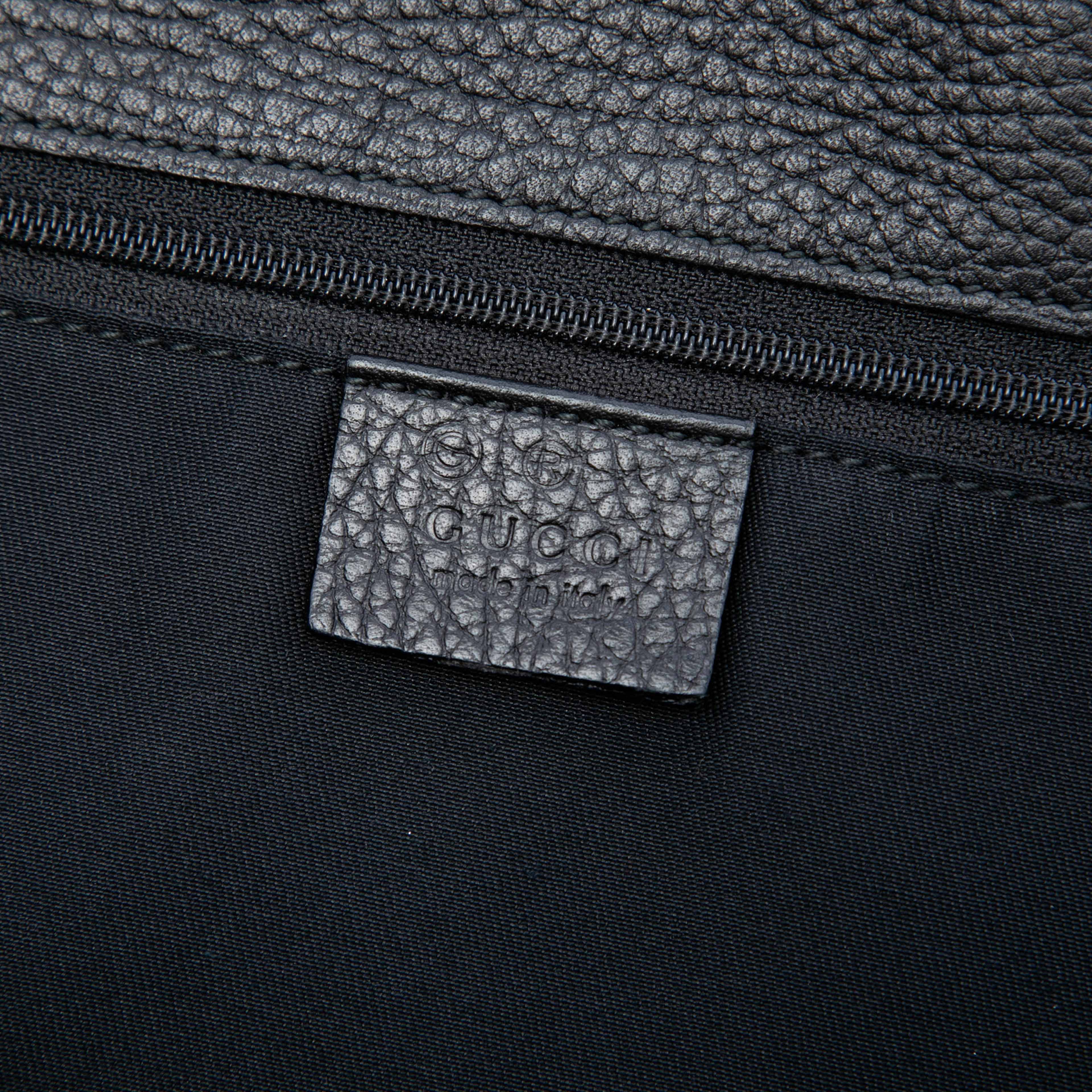 Gucci Gg Canvas Tote, från Luxclusif, i färgen black. Klicka för att öppna bilden i stort format