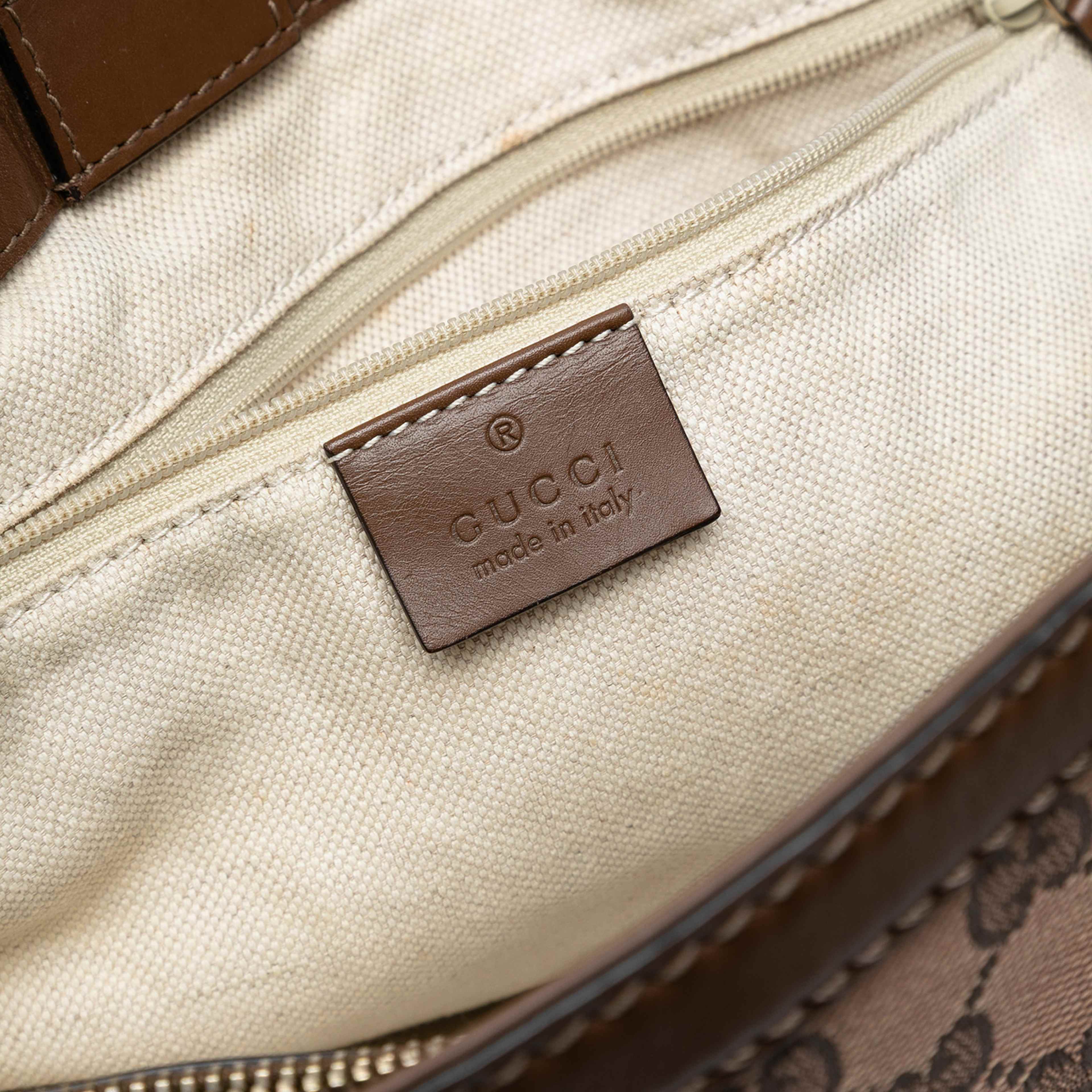 Gucci Gg Canvas Sukey Tote, från Luxclusif, i färgen beige. Klicka för att öppna bilden i stort format