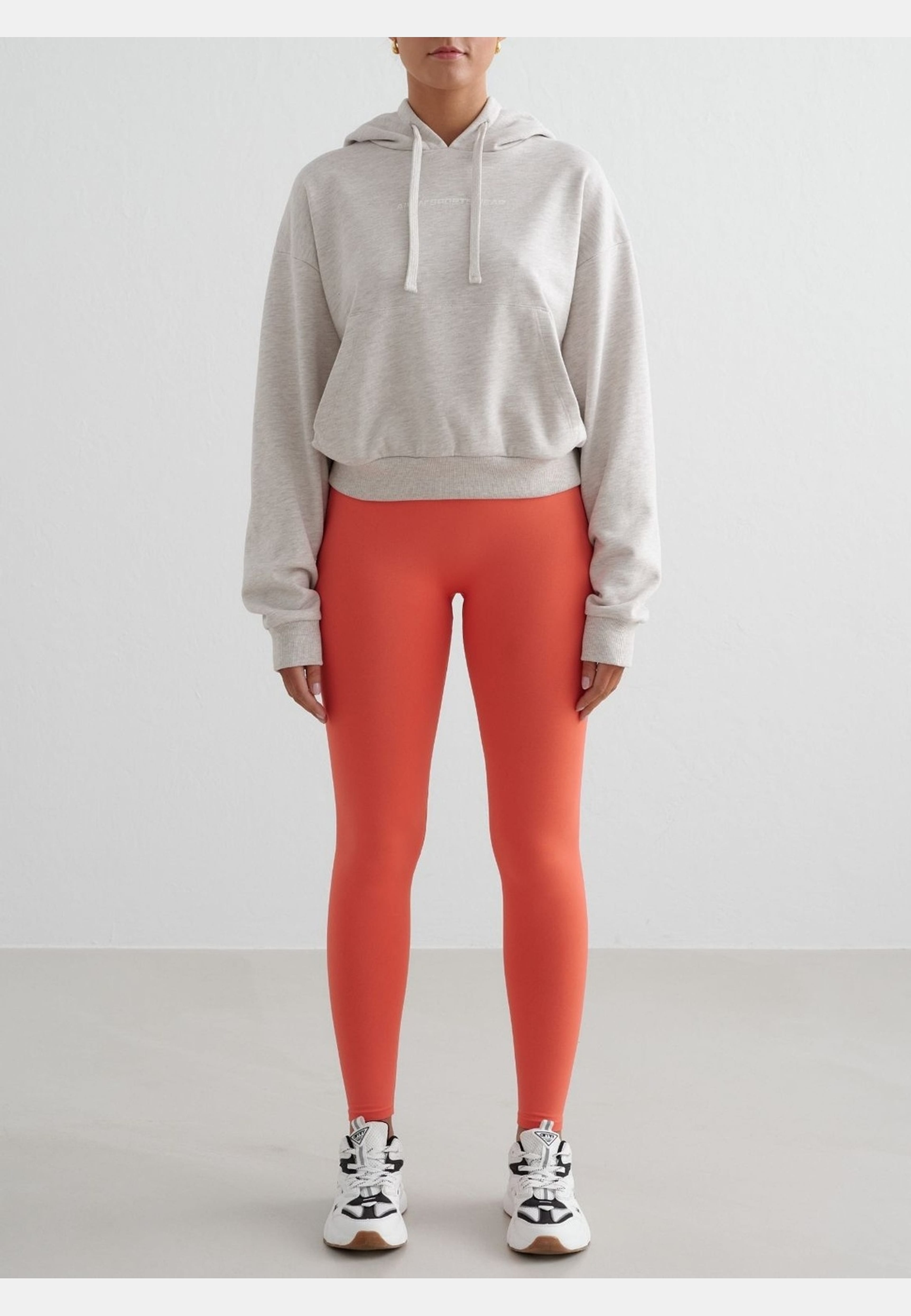 Chunky Terry Hood, från aim'n, i färgen beige melange. Klicka för att öppna bilden i stort format