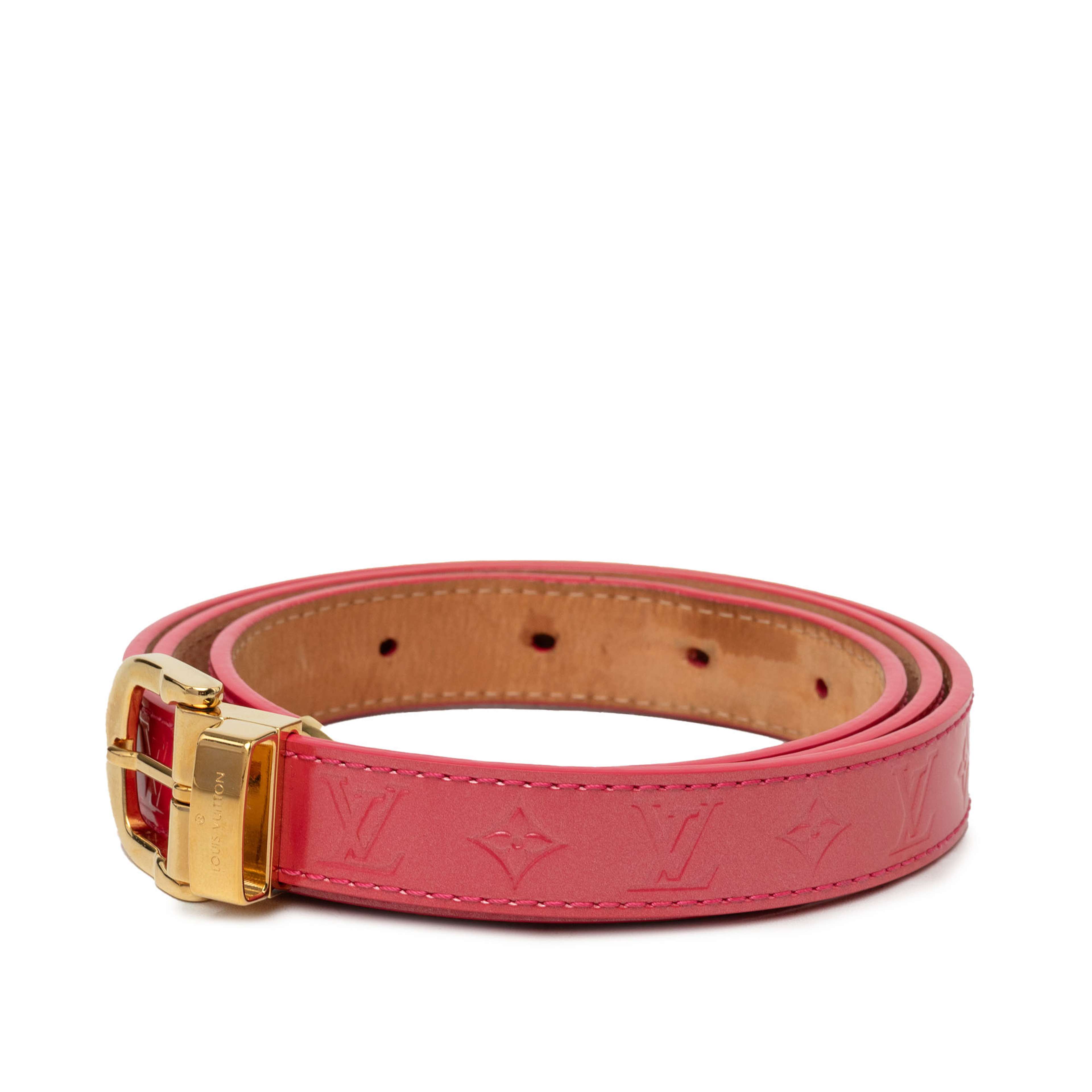 Louis Vuitton Monogram Vernis Ceinture Belt, från Luxclusif, i färgen rosa. Klicka för att öppna bilden i stort format