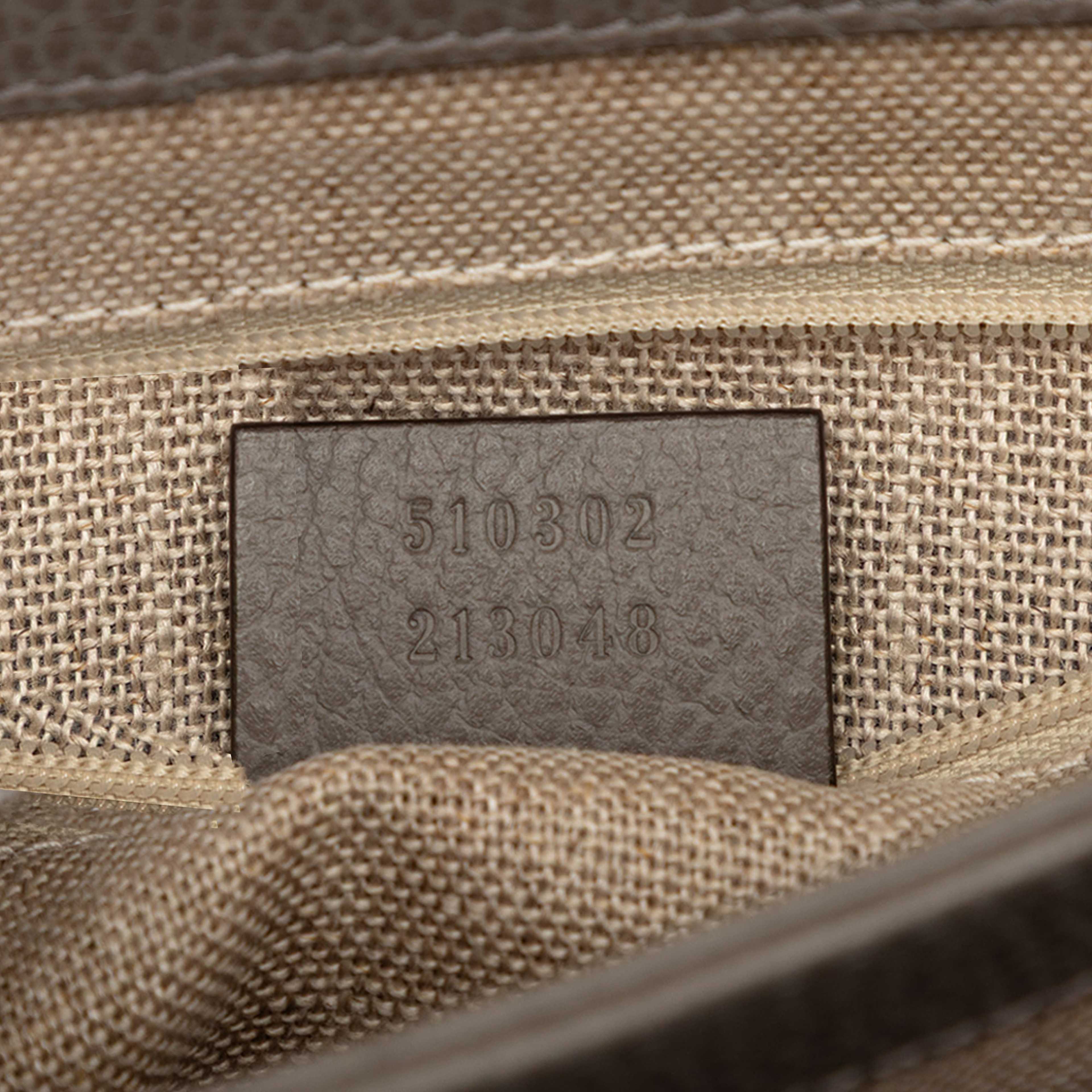 Gucci Small Dollar Calf Interlocking G Satchel, från Luxclusif, i färgen brun. Klicka för att öppna bilden i stort format