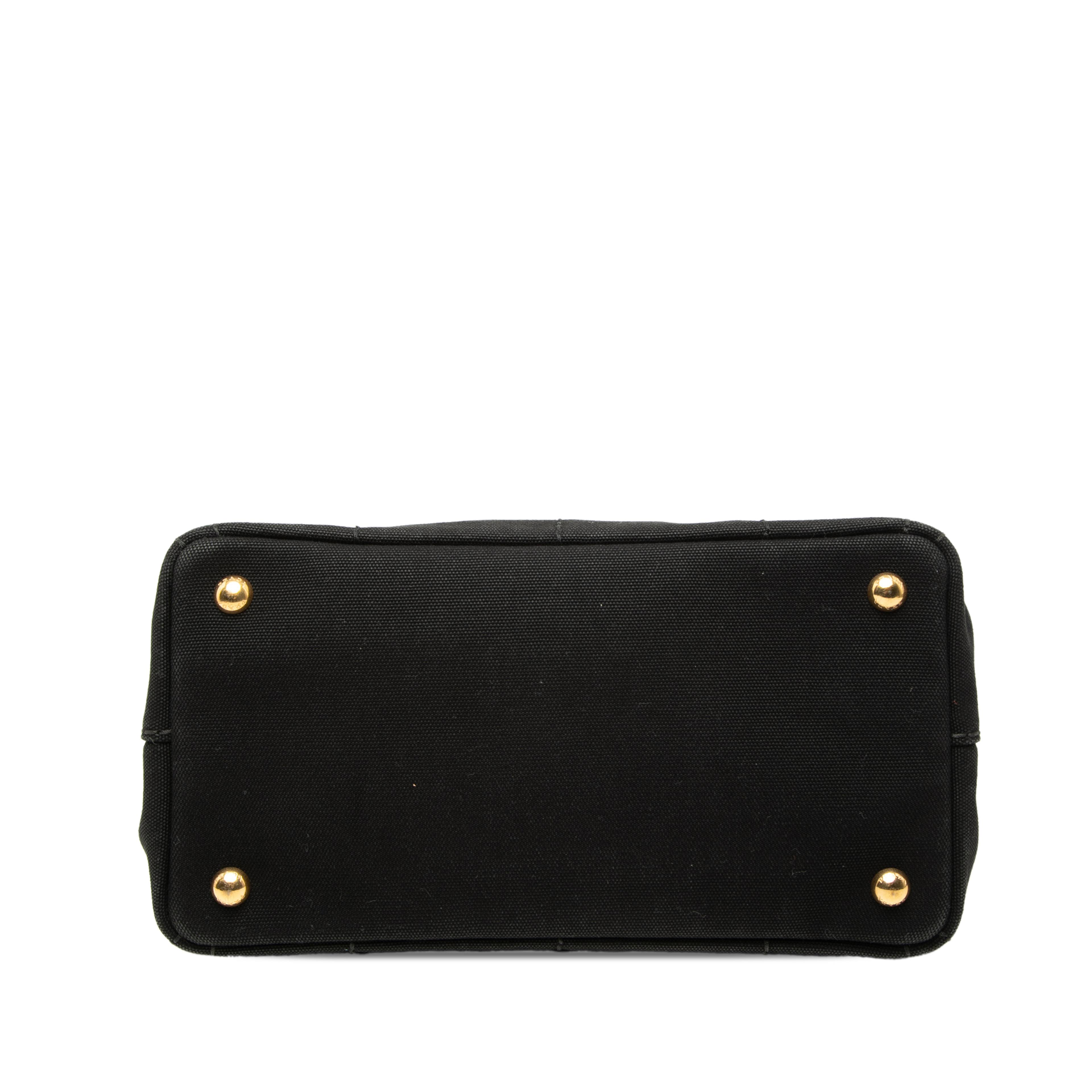 Prada Small Canvas Canapa Logo Satchel, från Luxclusif, i färgen svart. Klicka för att öppna bilden i stort format