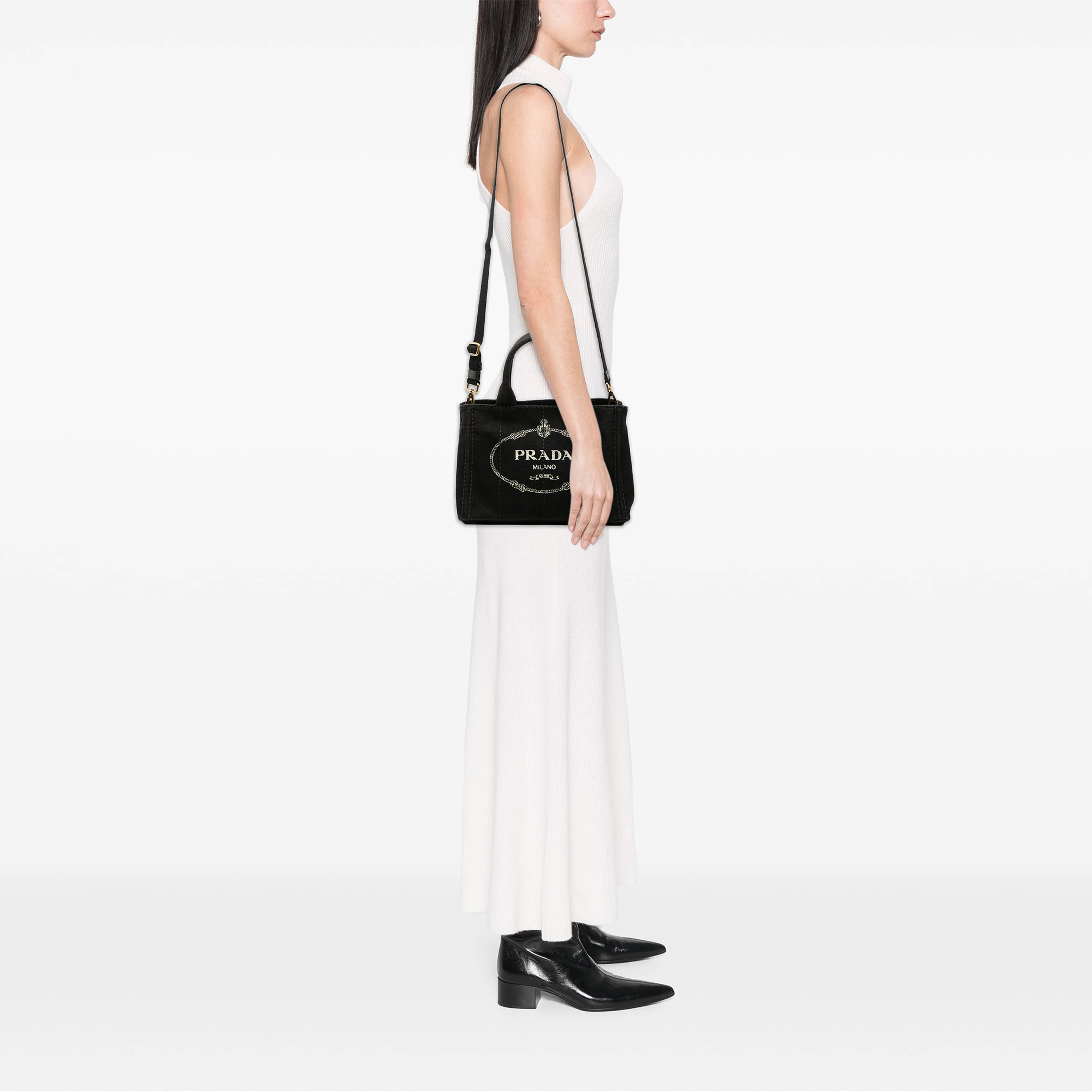 Prada Small Canvas Canapa Logo Satchel, från Luxclusif, i färgen svart. Klicka för att öppna bilden i stort format