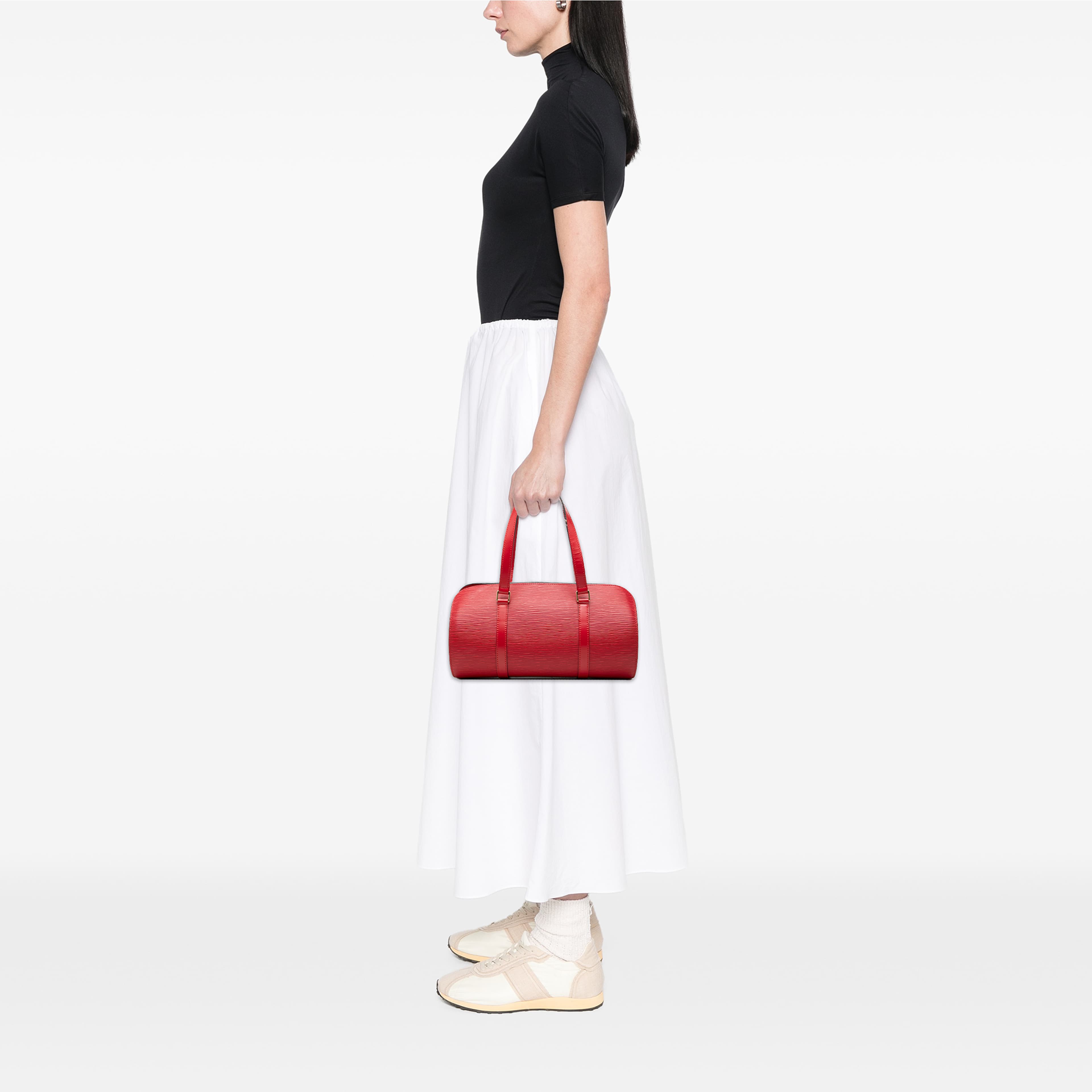 Louis Vuitton Epi Soufflot, från Luxclusif, i färgen röd. Klicka för att öppna bilden i stort format
