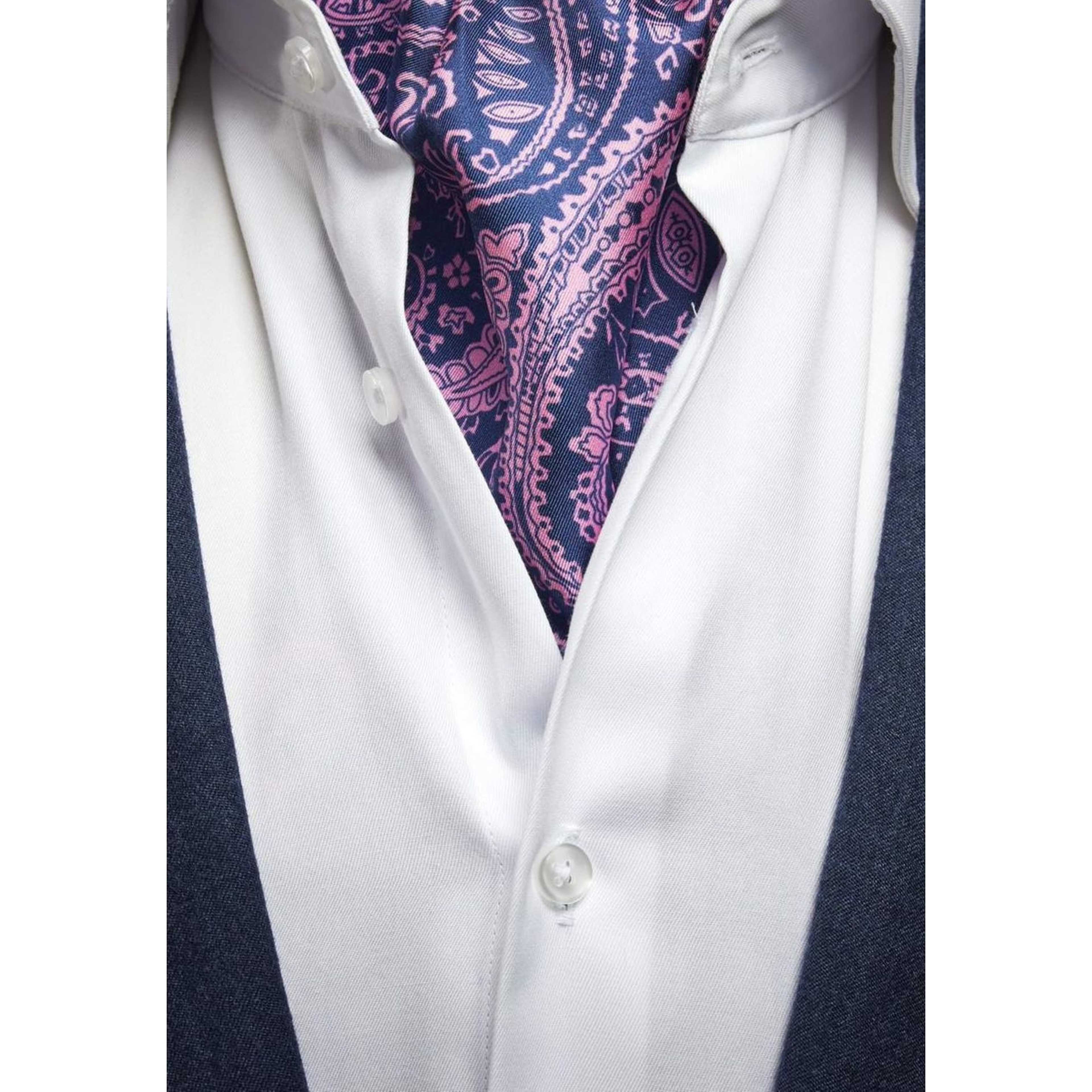 Silk Double Pointed Ascot Paisley