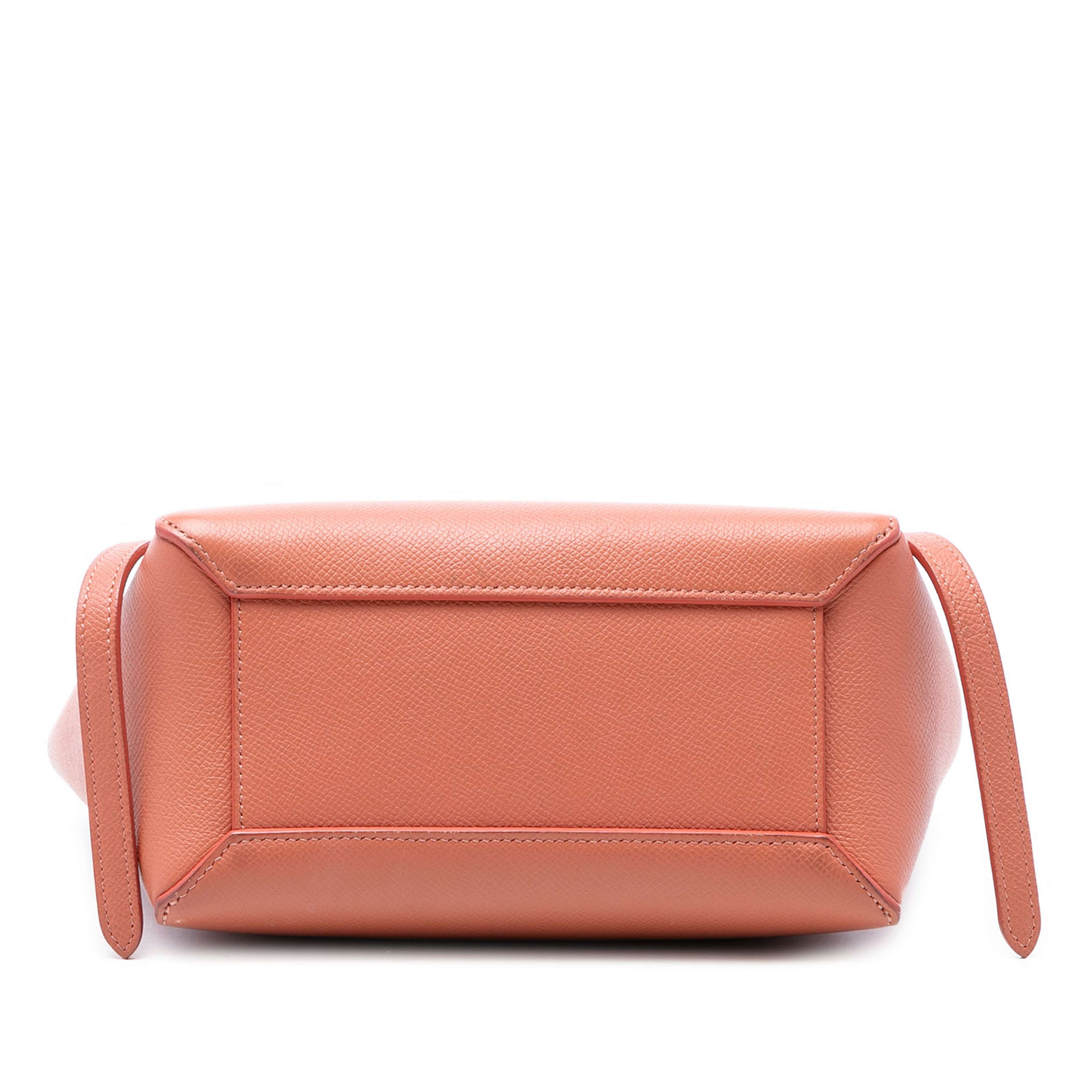 Celine Nano Grained Calfskin Belt Bag, från Luxclusif, i färgen orange. Klicka för att öppna bilden i stort format