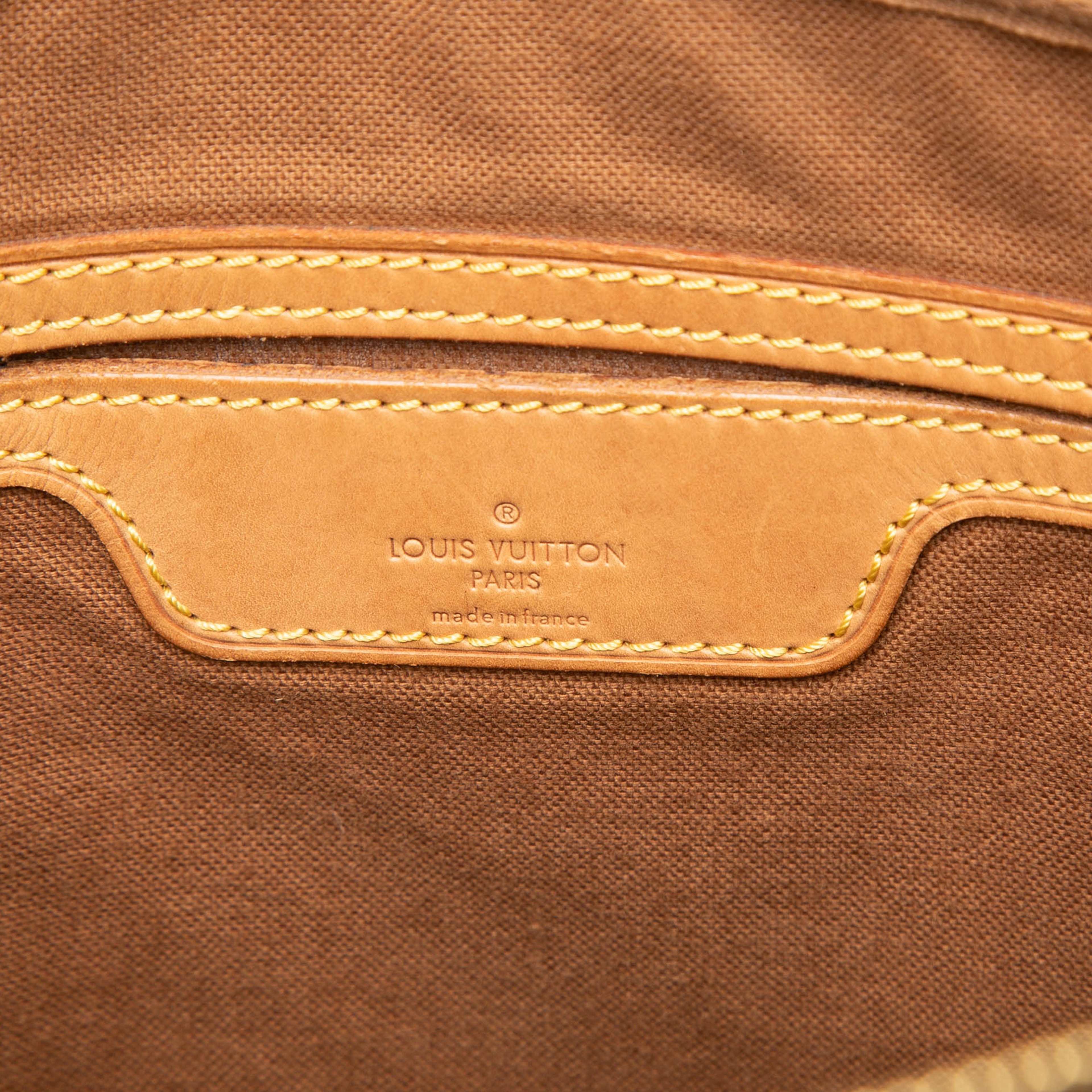 Louis Vuitton Monogram Sac Balade, från Luxclusif, i färgen brun. Klicka för att öppna bilden i stort format