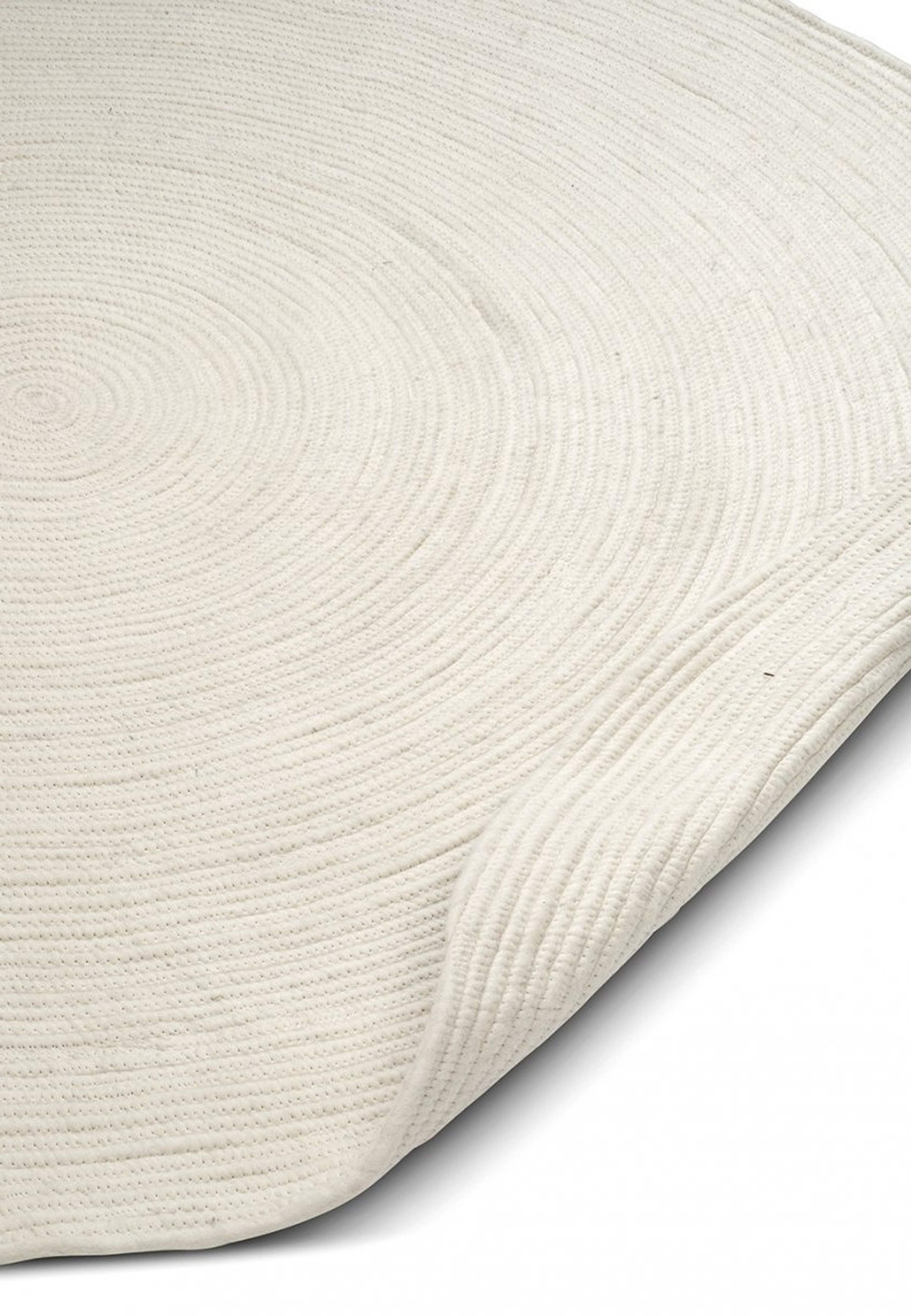 Merino White, från Classic Collection, i färgen white. Klicka för att öppna bilden i stort format