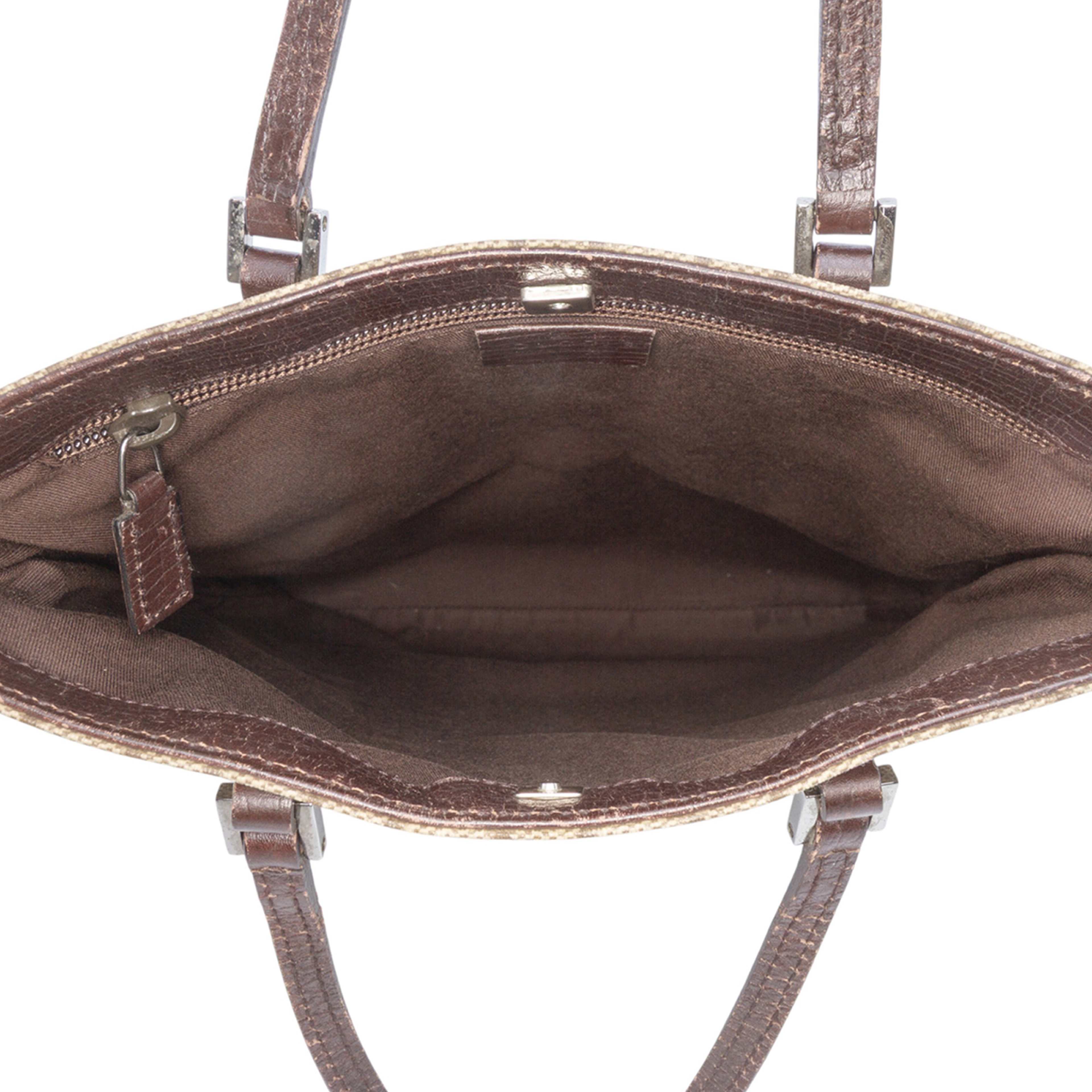 Gucci Gg Supreme Tote, från Luxclusif, i färgen beige. Klicka för att öppna bilden i stort format