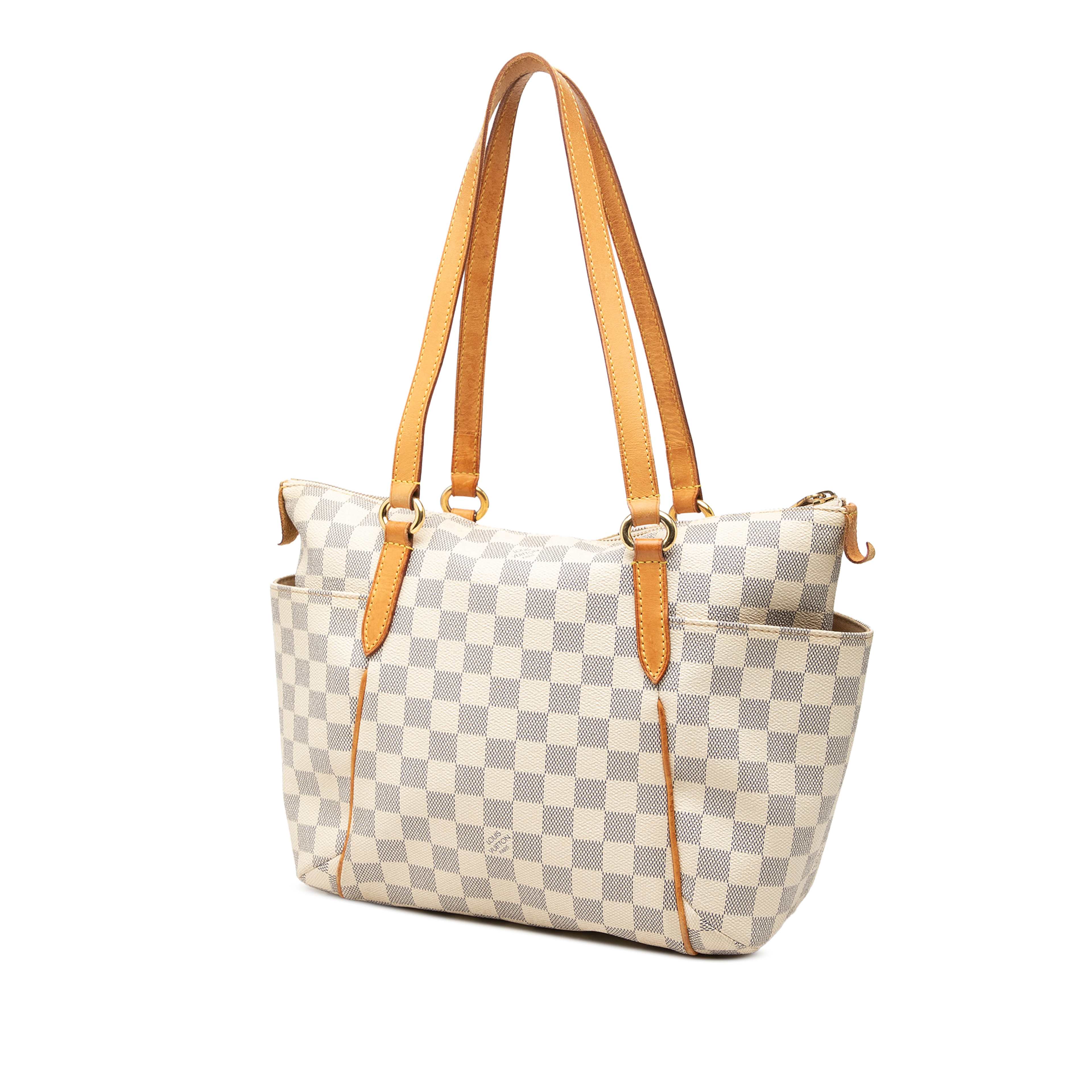 Louis Vuitton Damier Azur Totally Pm, från Luxclusif, i färgen vit. Klicka för att öppna bilden i stort format