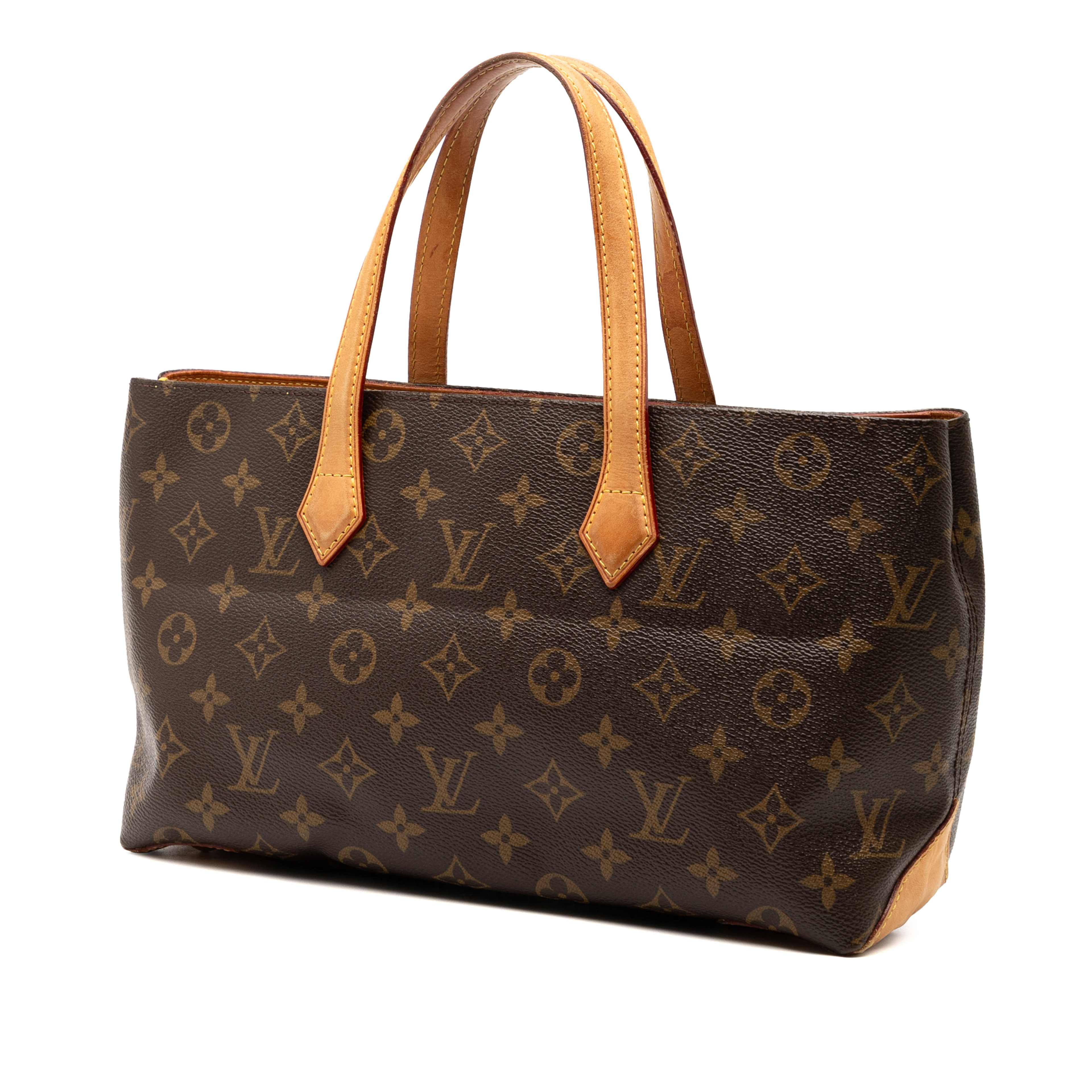 Louis Vuitton Monogram Wilshire Pm, från Luxclusif, i färgen brown. Klicka för att öppna bilden i stort format
