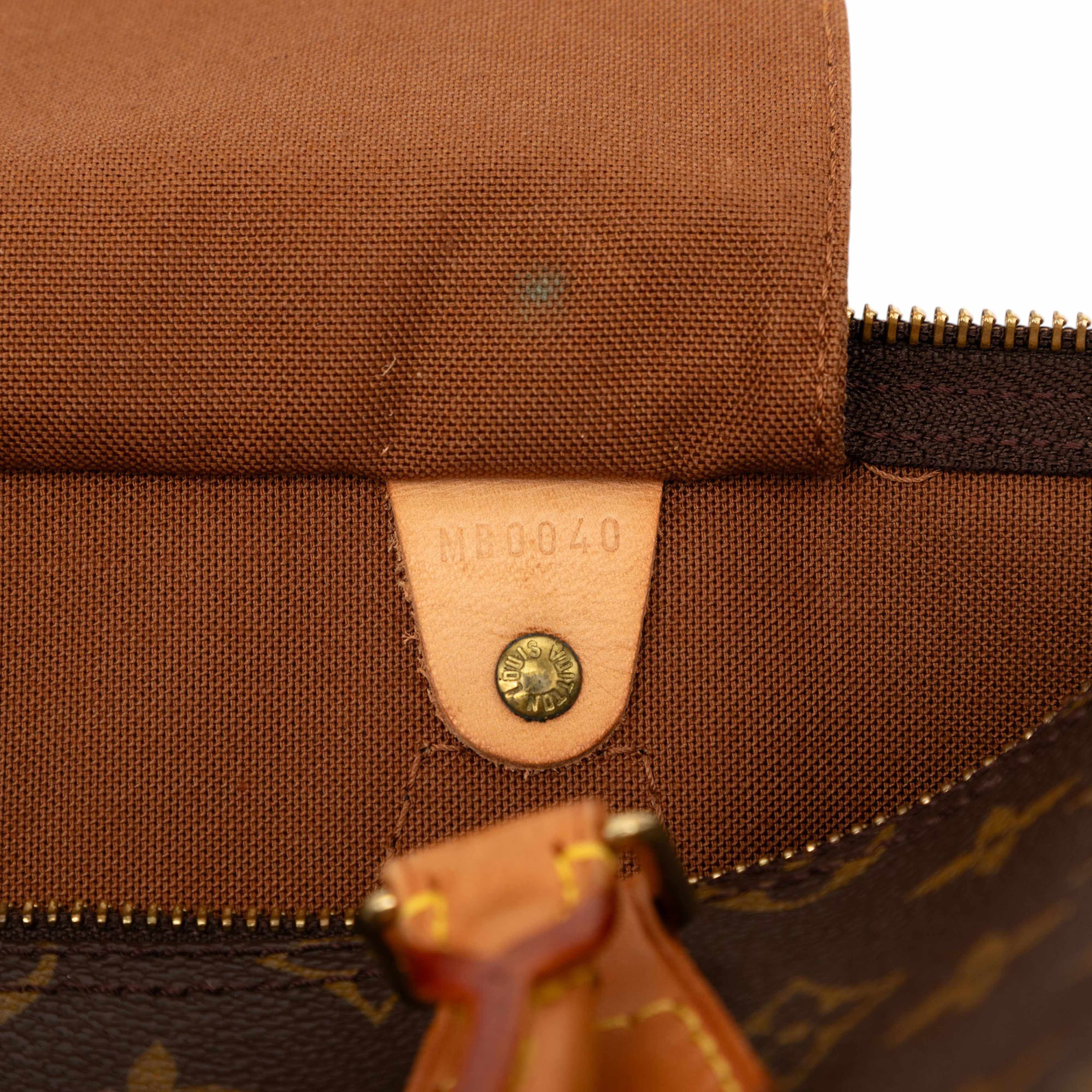 Louis Vuitton Monogram Speedy 35, från Luxclusif, i färgen brown. Klicka för att öppna bilden i stort format