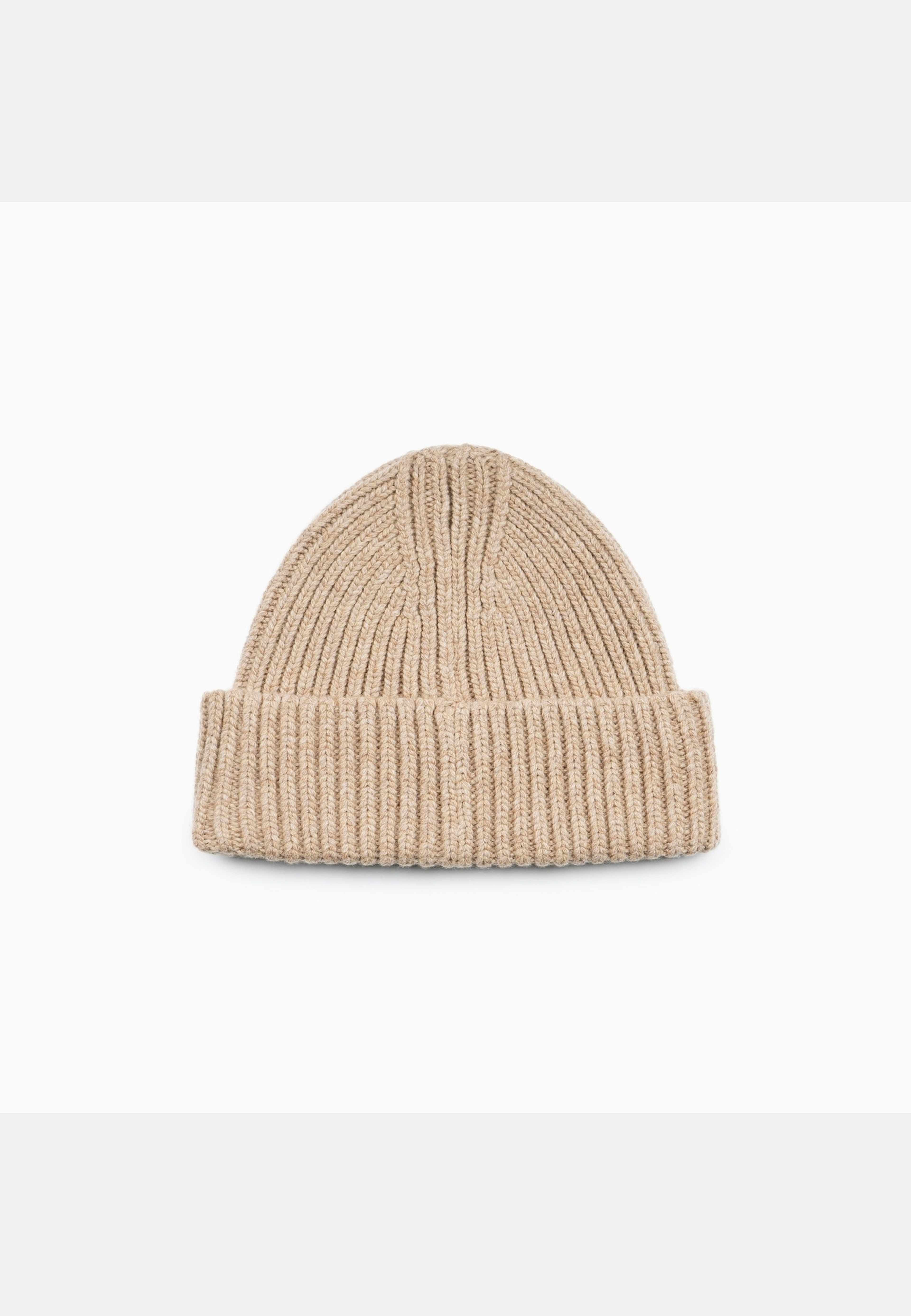 Soft Knit Beanie, från Acqua Limone, i färgen khaki. Klicka för att öppna bilden i stort format